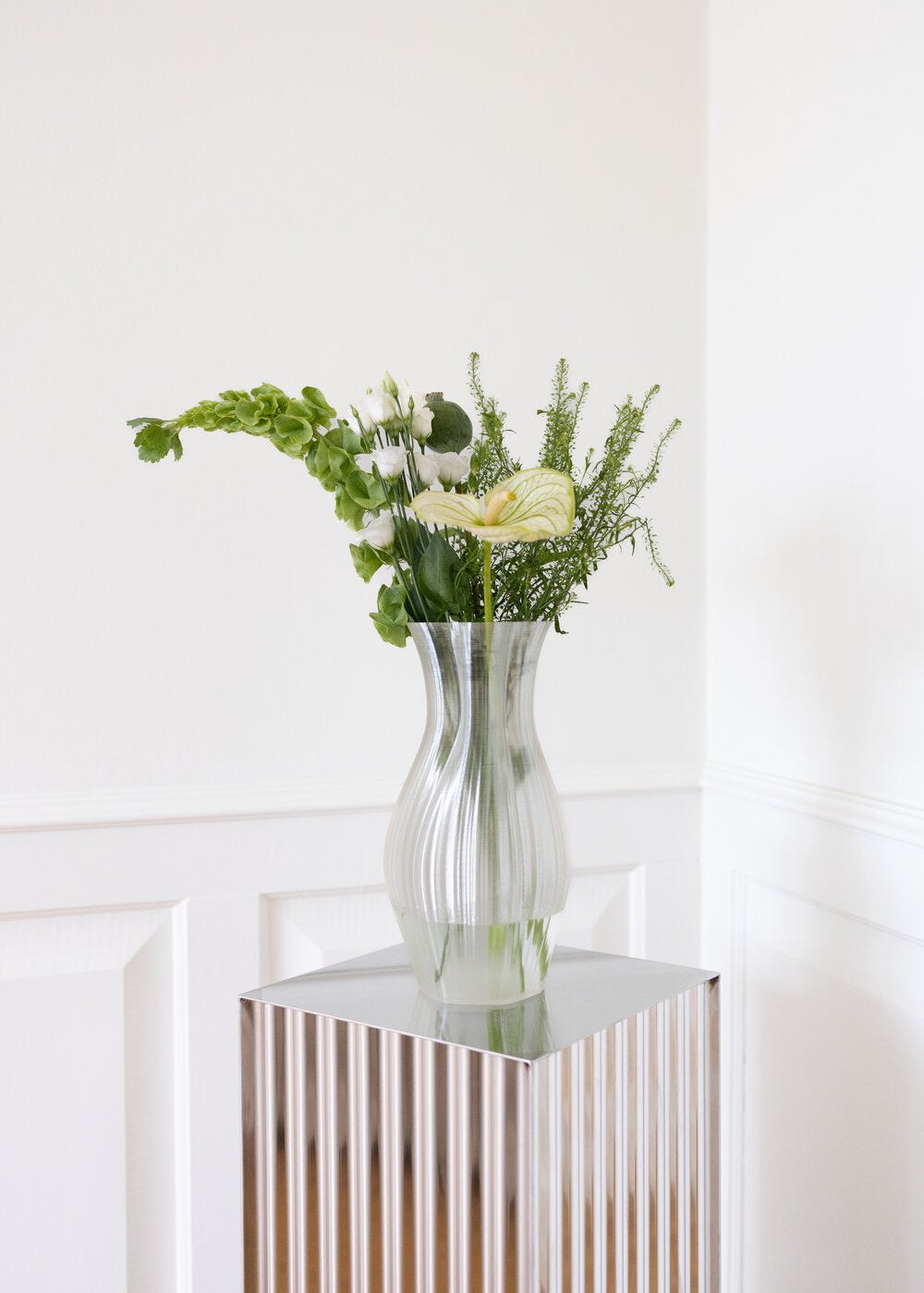 Bloom vase, Ivory - H30 cm.
