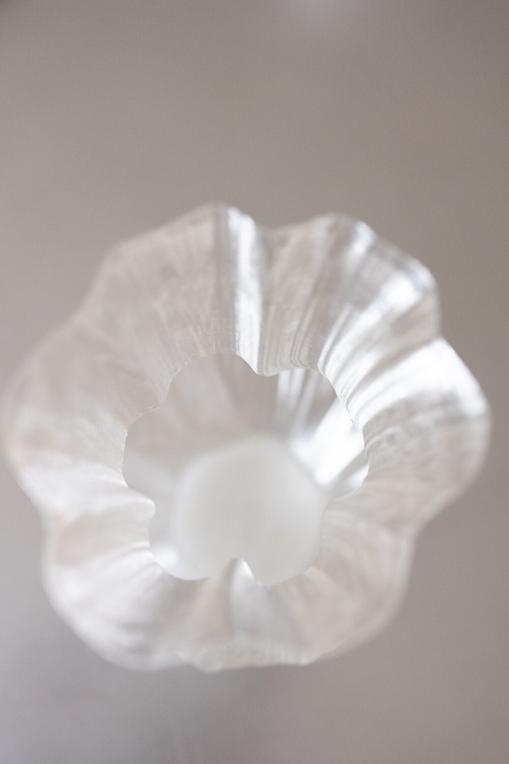 Bloom vase, Ivory - H30 cm.
