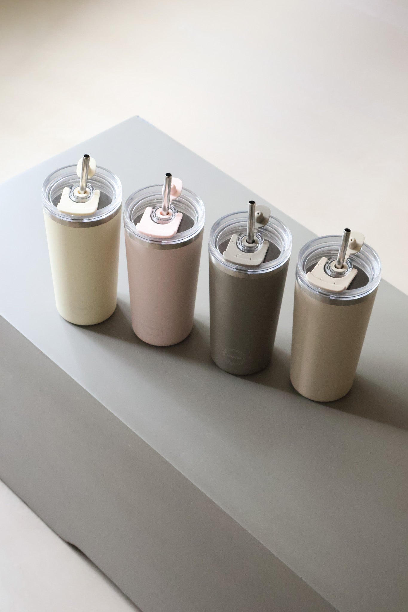 Termokop med sugerør, Gul - 600 ml