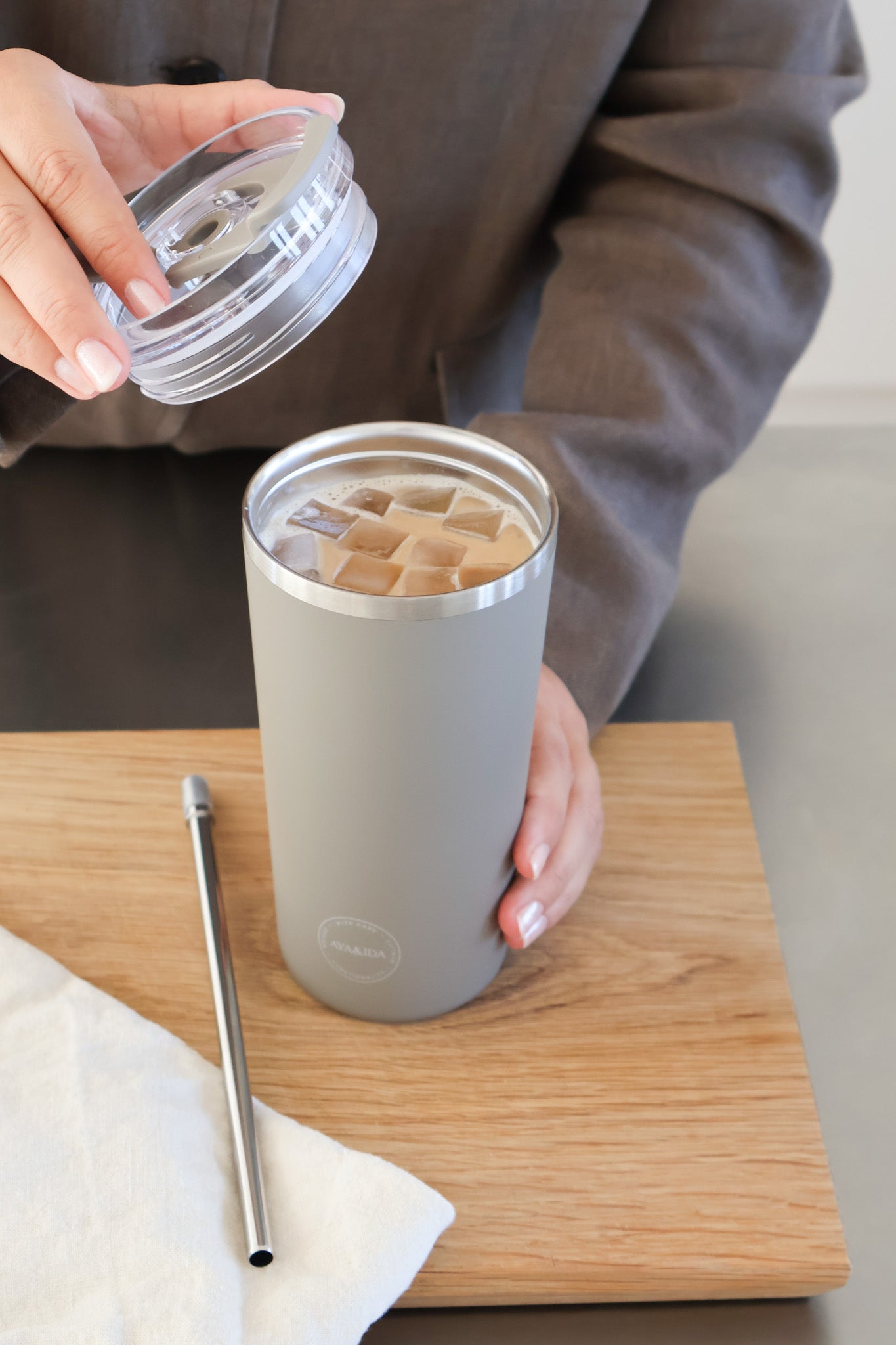 Termokop med sugerør, Driftwood - 600 ml