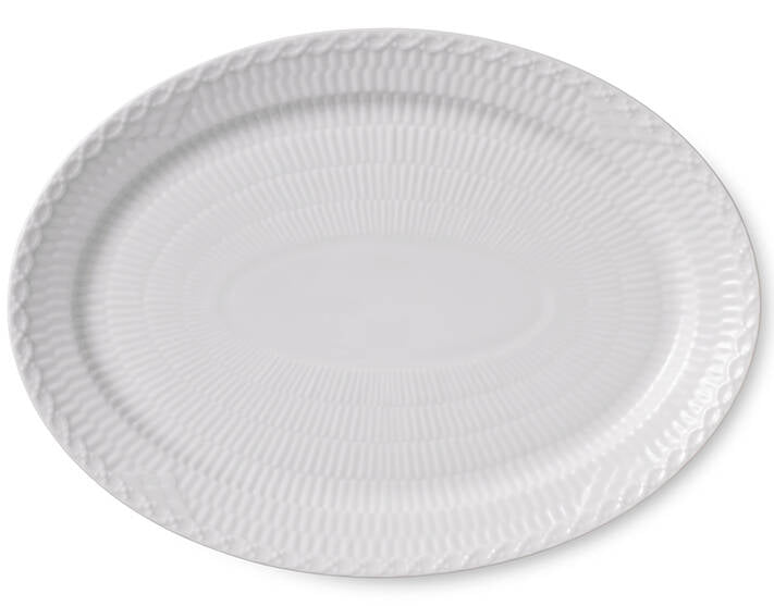 Halvblonde oval tallerken - 28 cm.