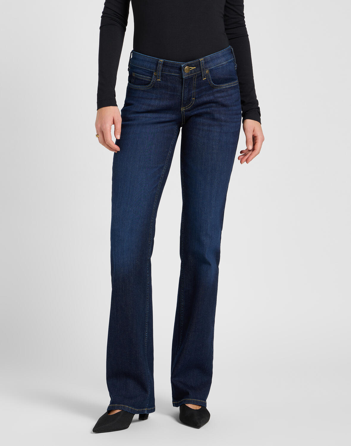 Flap Pocket Jessica jeans - Bestowed Upon