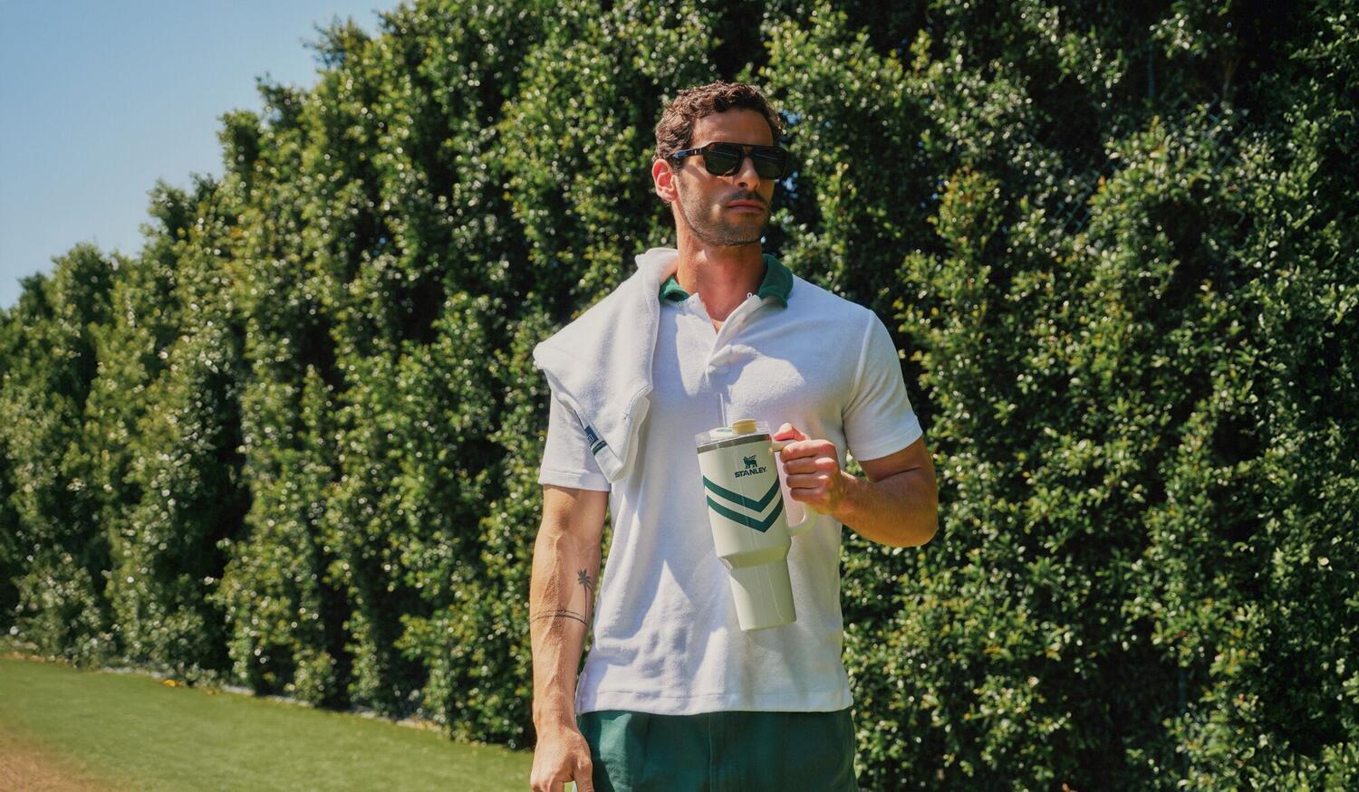 The Quencher FlowState Tumbler termoflaske, 0,89L - Courtside Cream