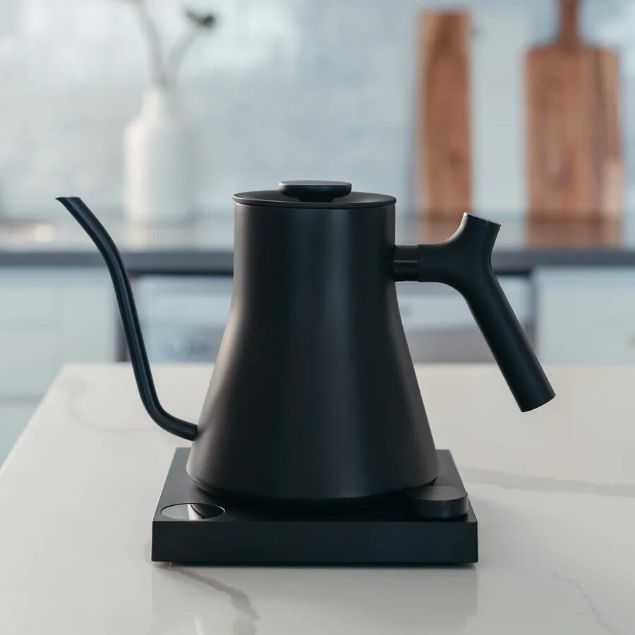 Stagg EKG Pro pour-over elkedel, Matte Black - 0.9L