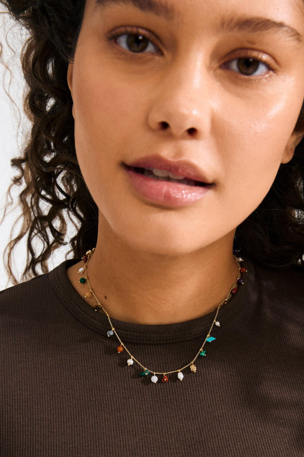 Between halskæde - forgyldt