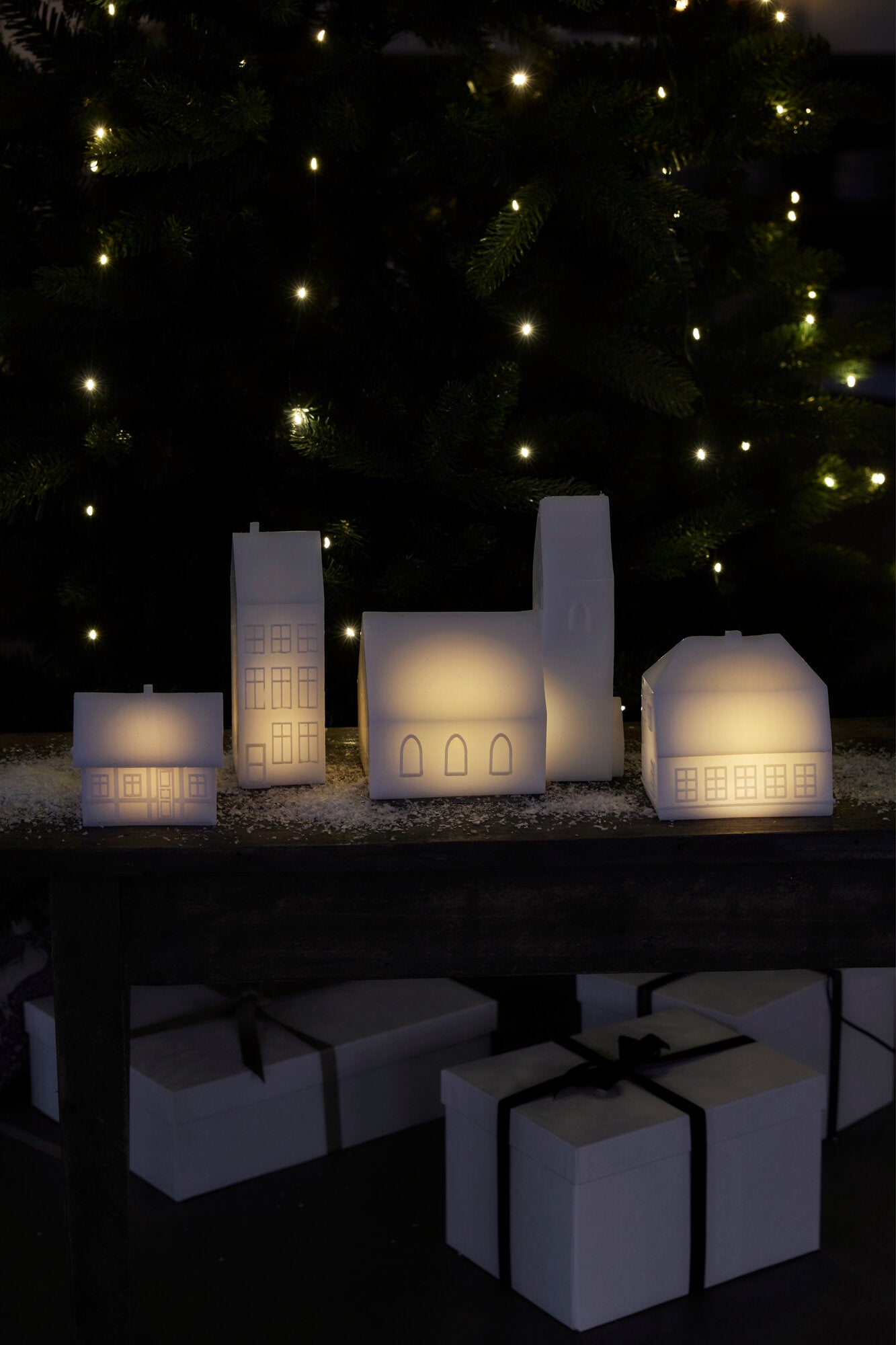 Copenhagen Nyhavn byhus - hvid