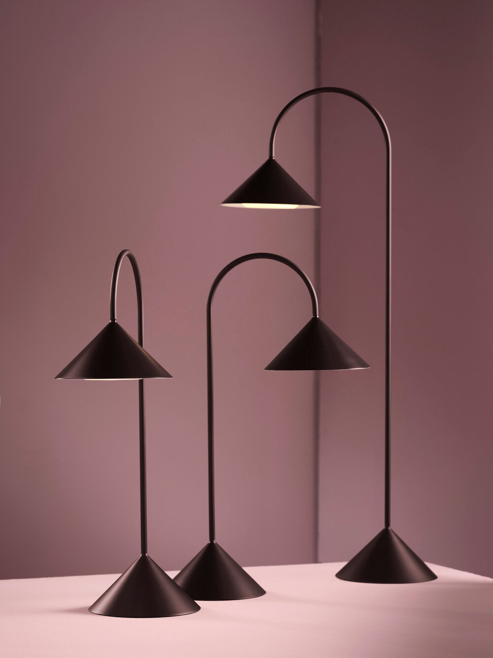 Grasp Portable lampe, Matt Beetroot - H47