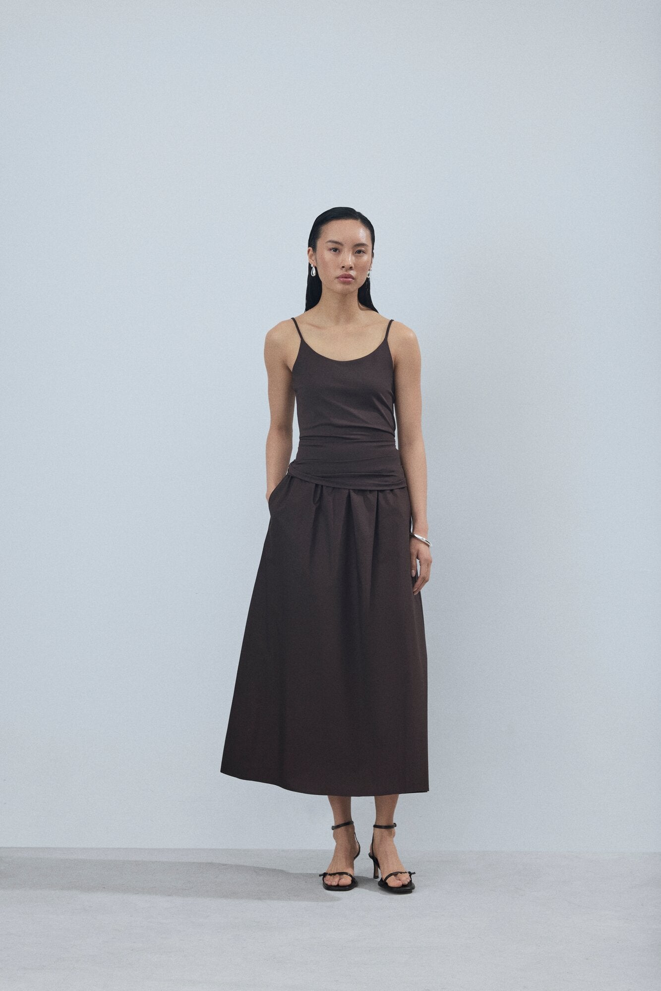 Visophie midi nederdel – Coffee Bean