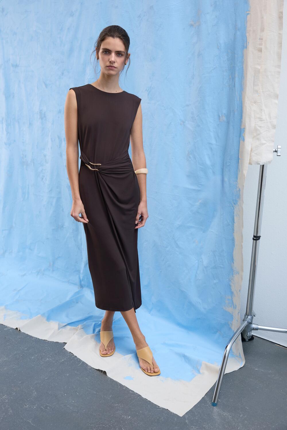 Vijustine midi kjole - Slate Black