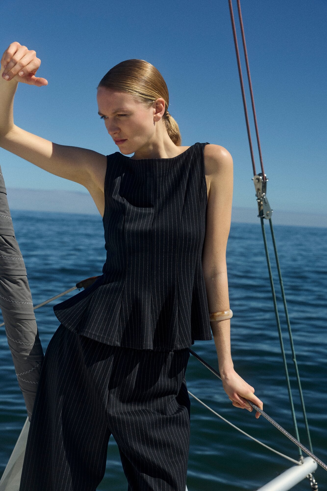 Vimastriba Boat Neck top - Black Beauty