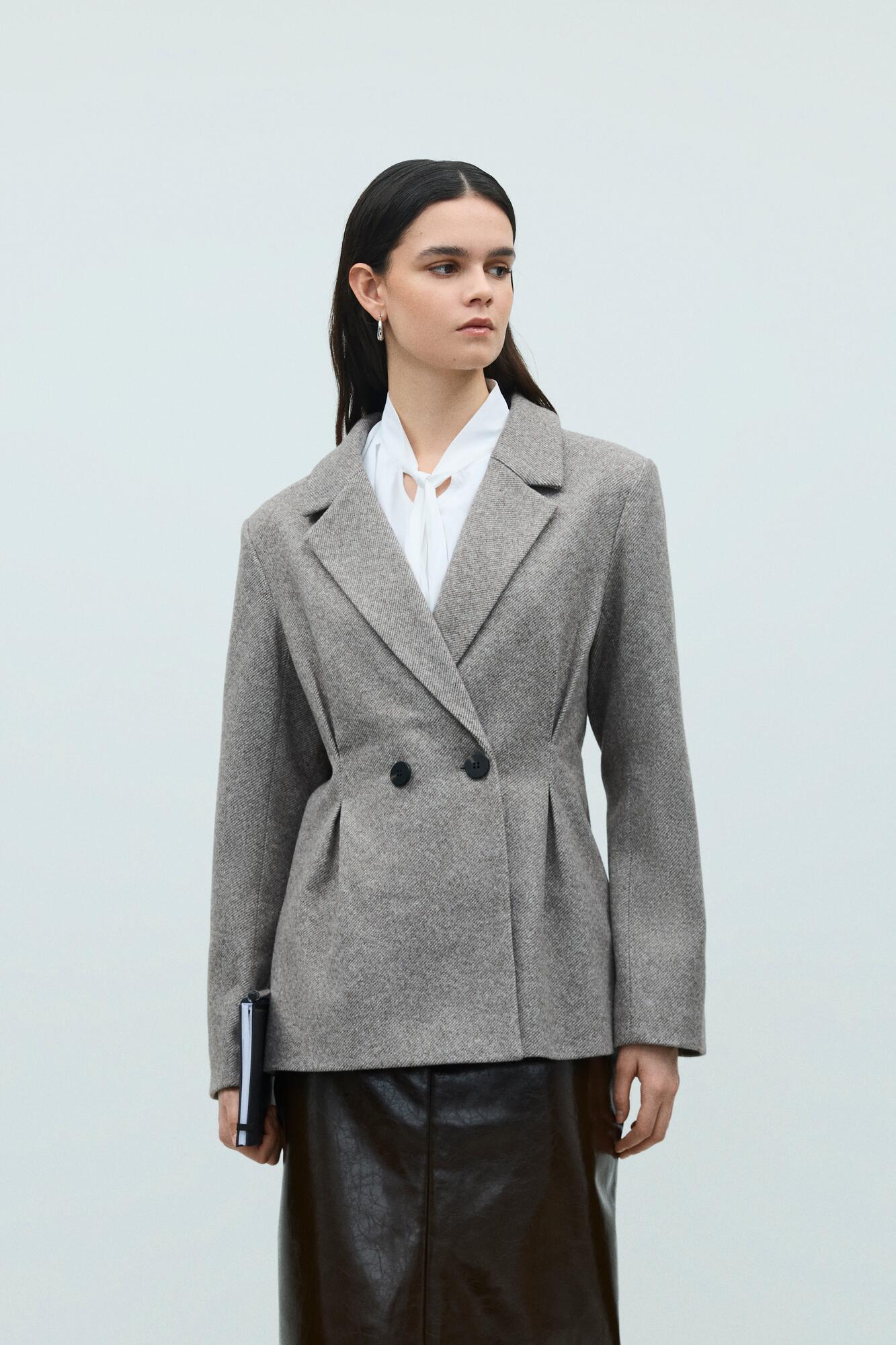 Visolene figursyet blazer – Coffee Bean