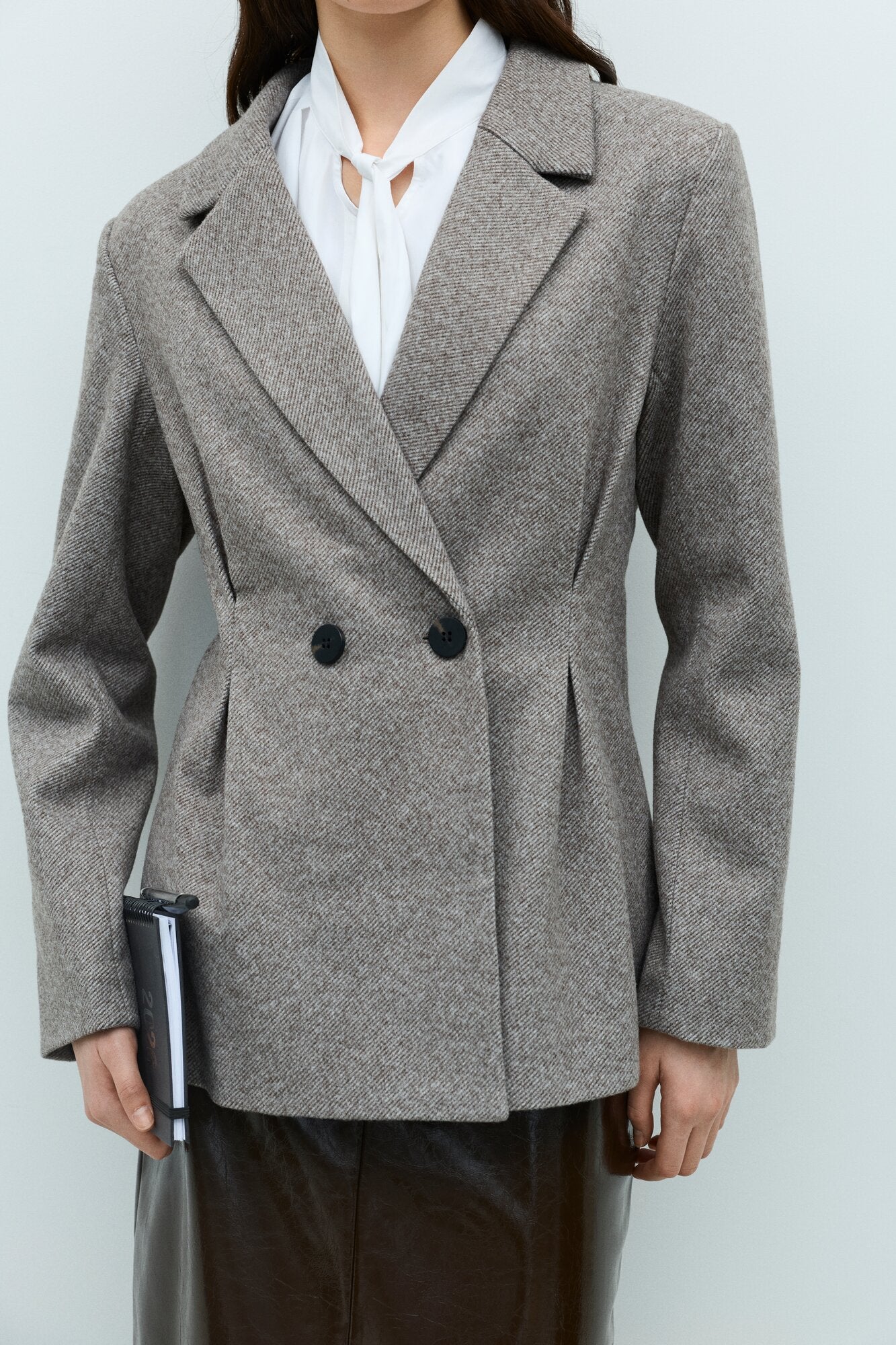 Visolene figursyet blazer – Coffee Bean