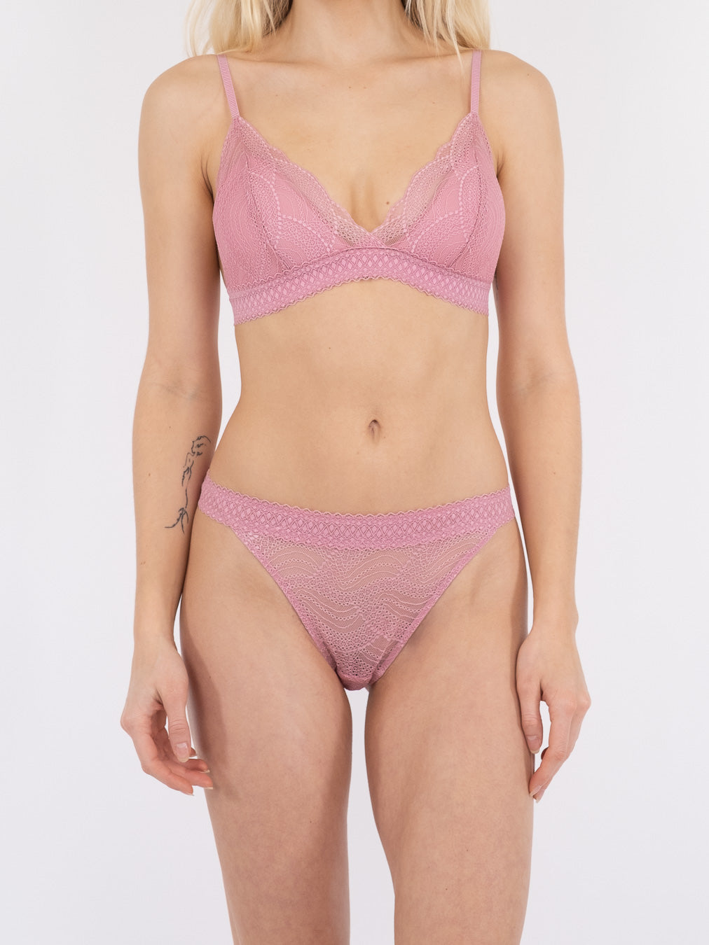 Skin Apple trusse - Evening Rose 823