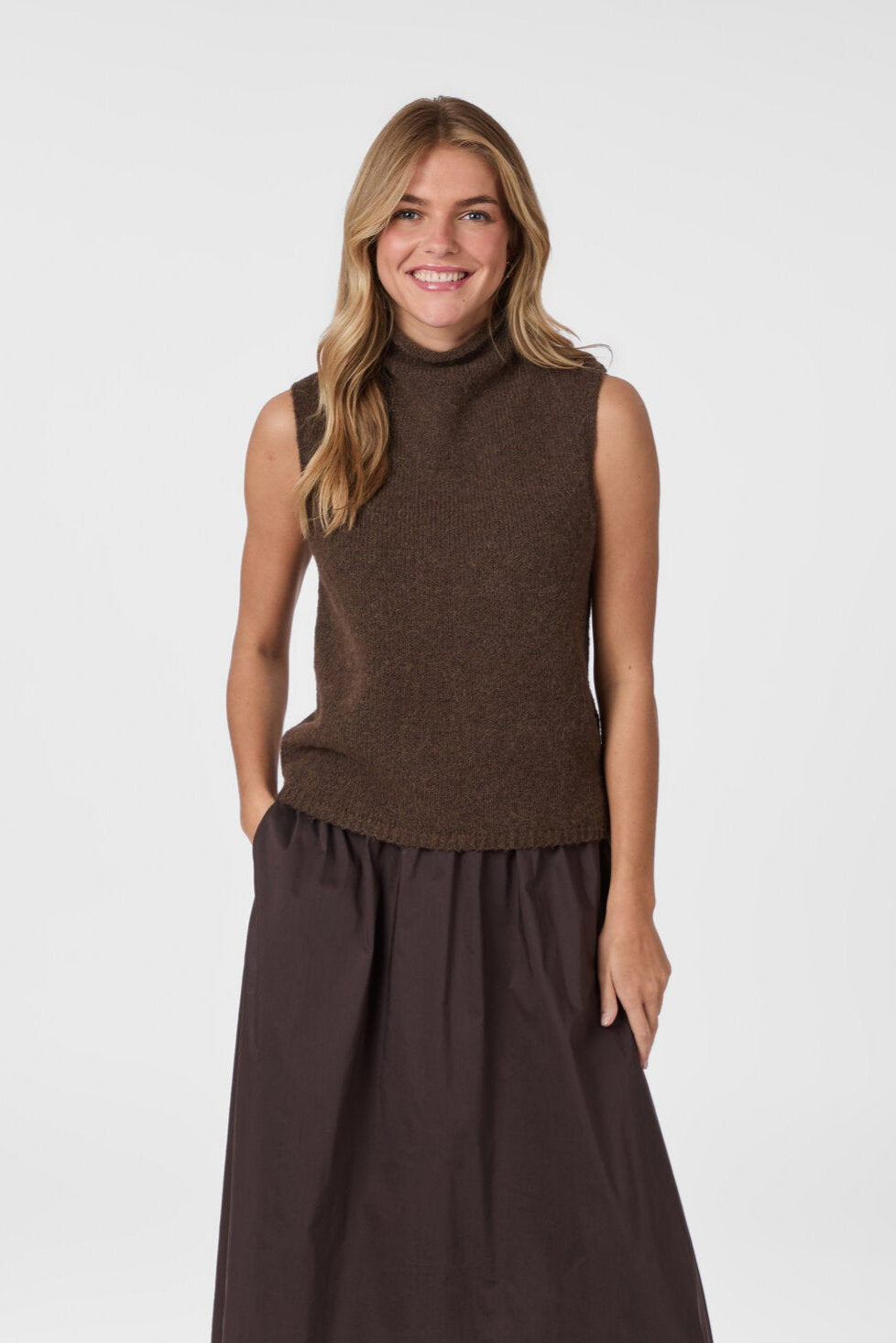 Odelia strikvest - Brown Melange