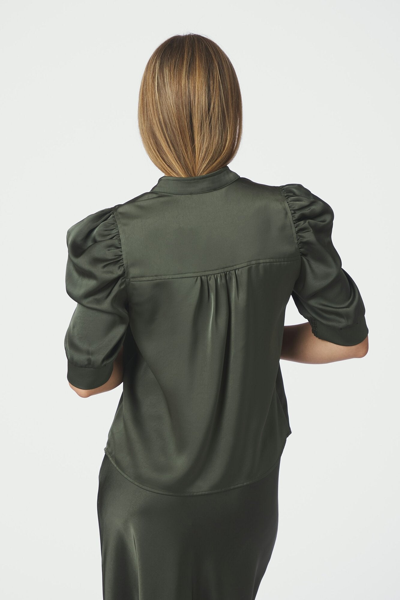 Roella Heavy Sateen bluse - Deep Green