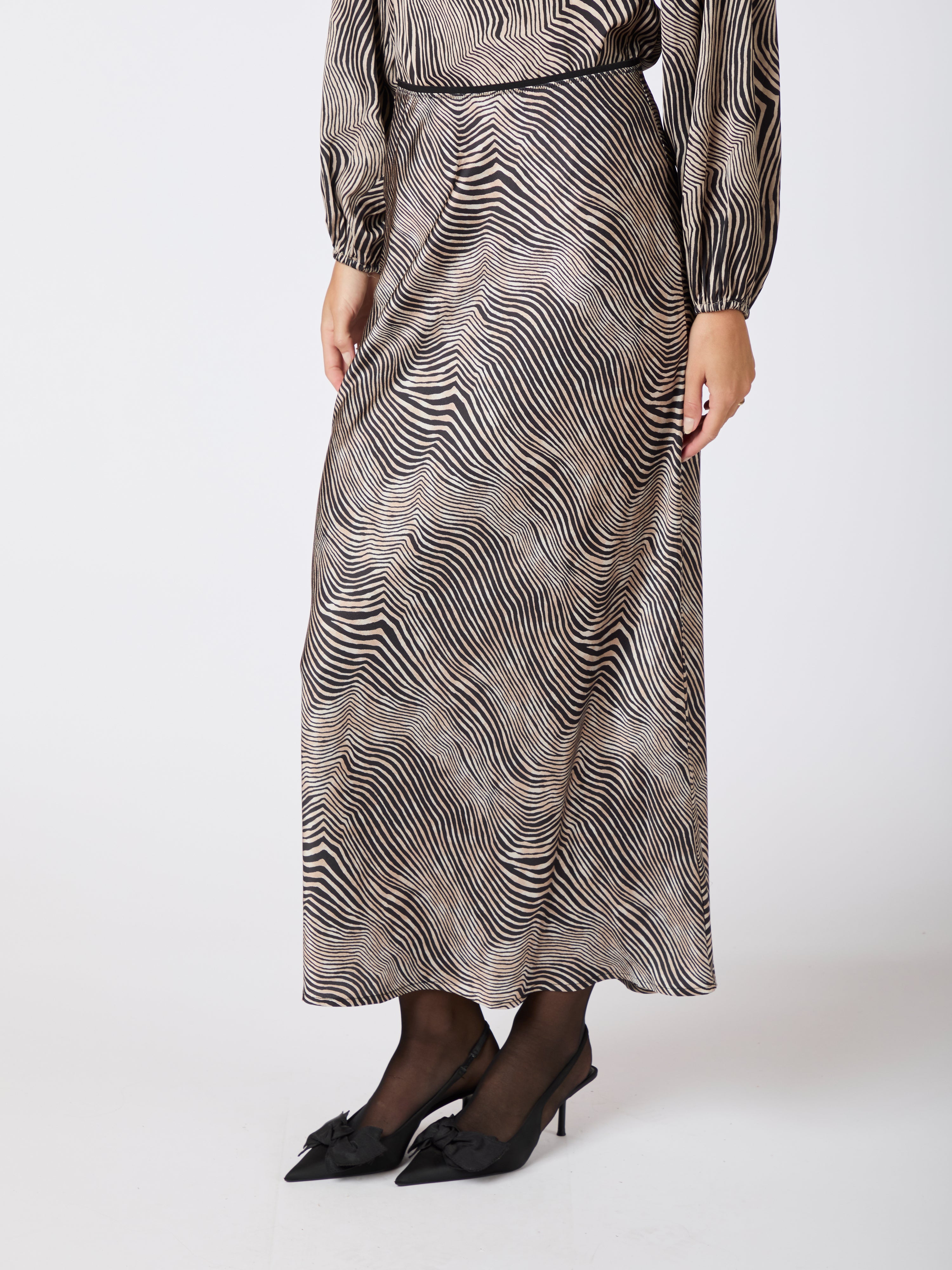 Vicky Floating Wave nederdel - Dark Sand