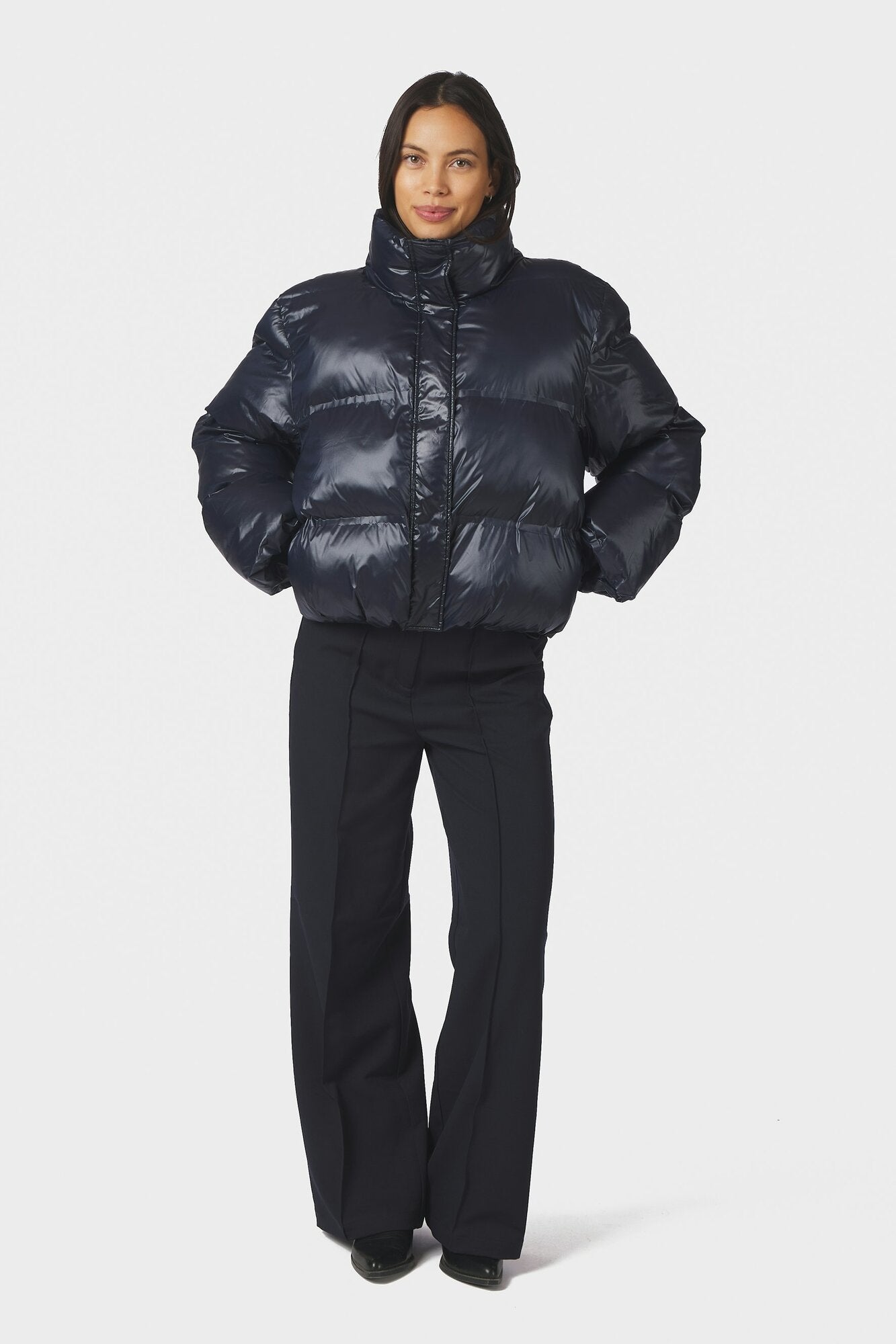 Rhea Shiny Puffer dunjakke – Navy