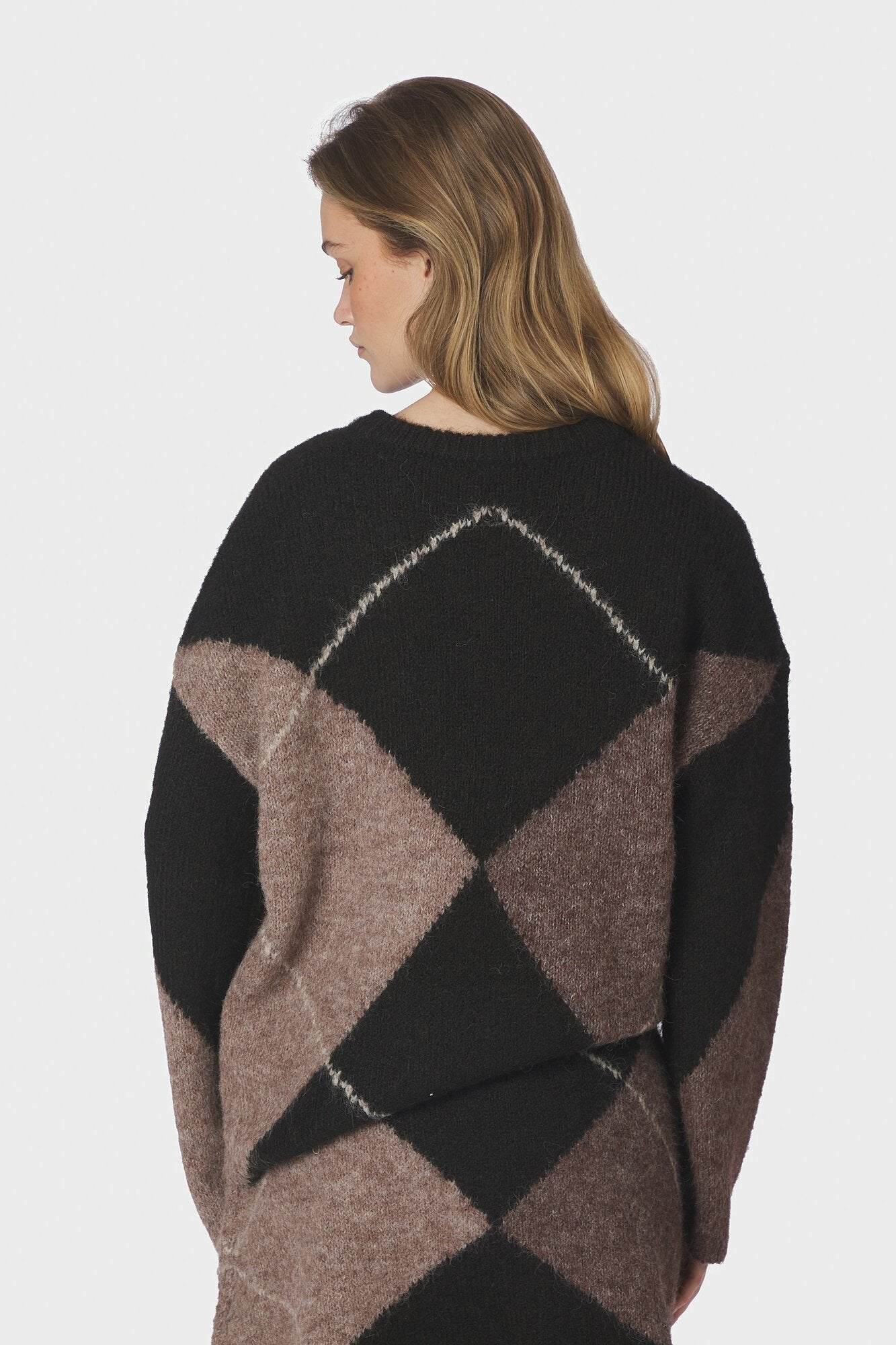 Inga Check Fluff striktrøje - Dark Brown