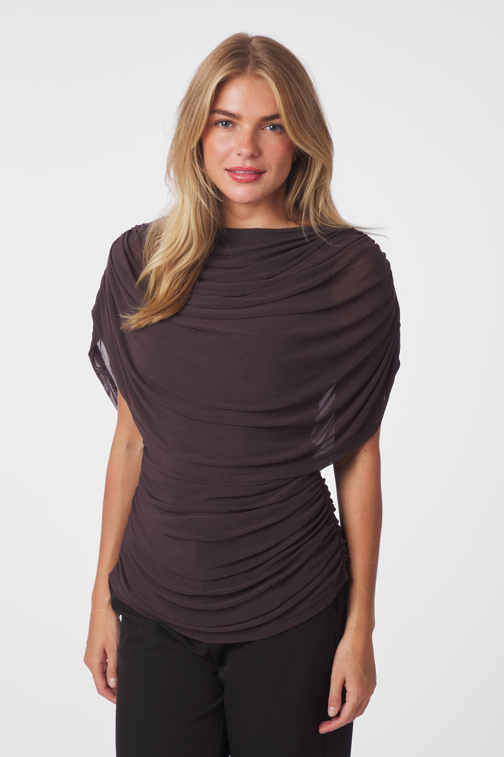 Cottuna Drapy Mesh top - brun