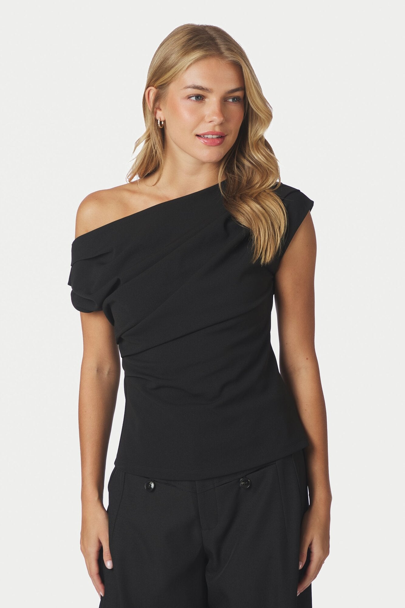 Mabelle Drapy one-shoulder top – Black