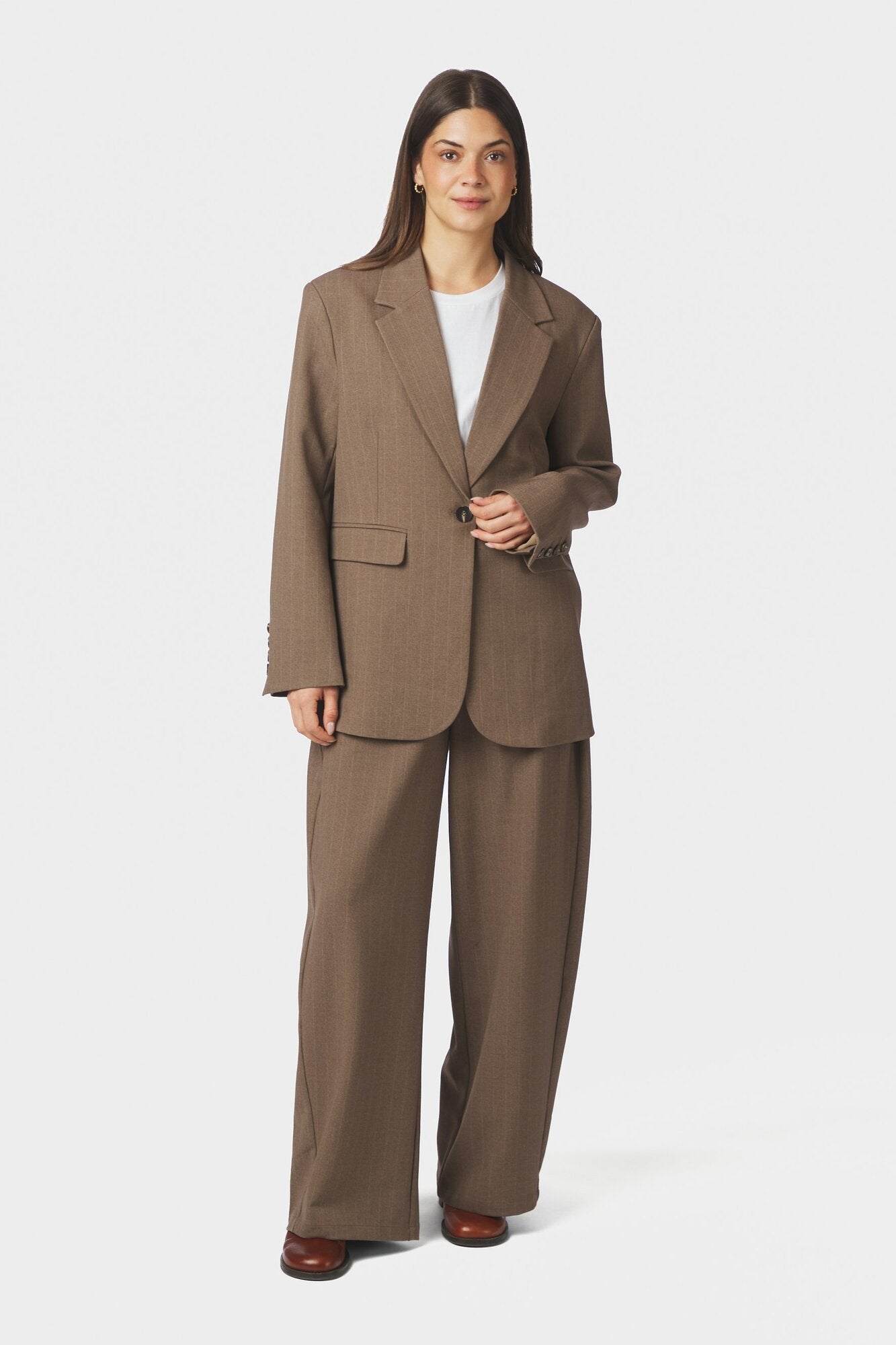 Gaby Pinstripe blazer - Taupe
