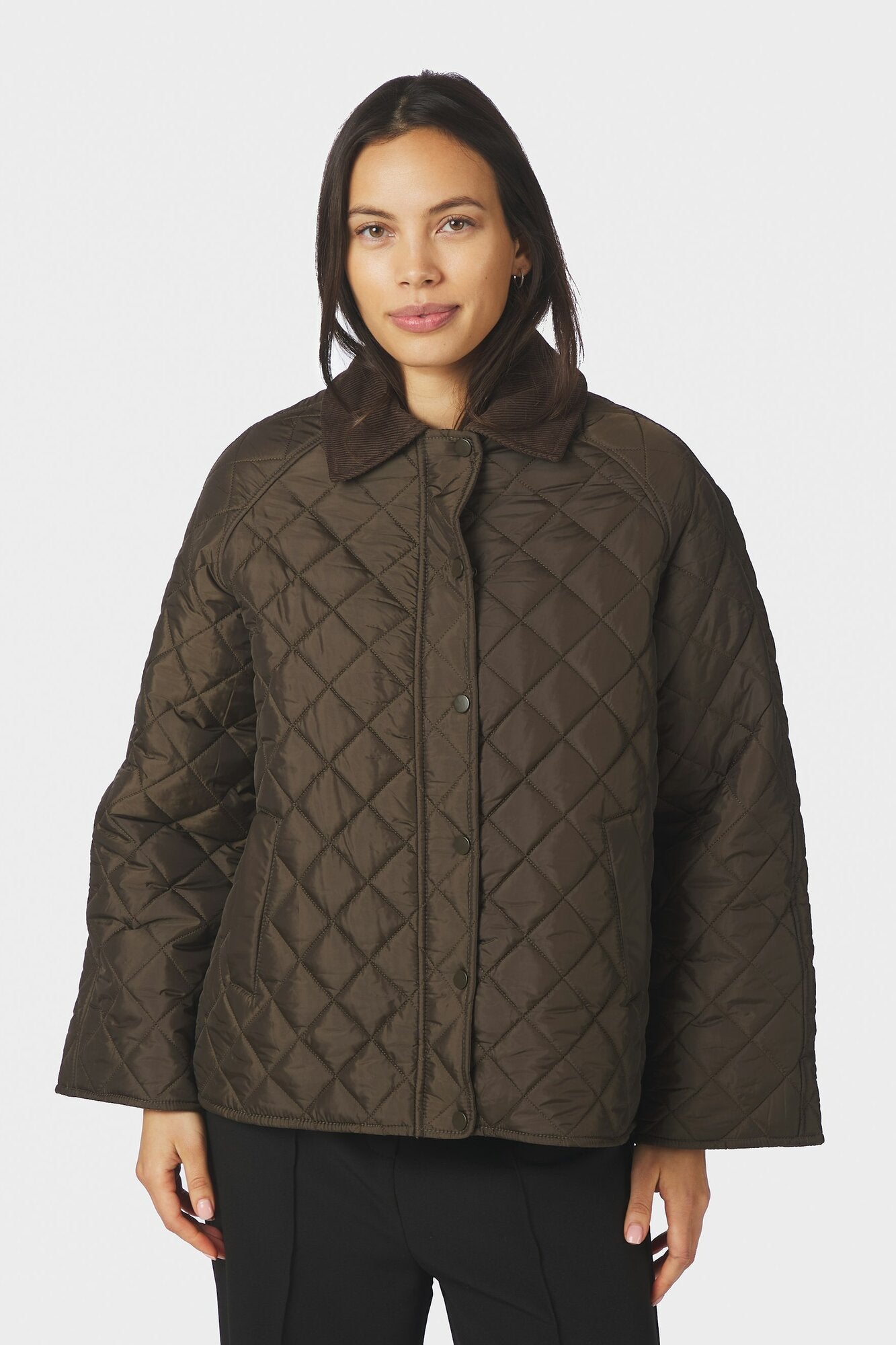 Iva quiltet jakke – Khaki