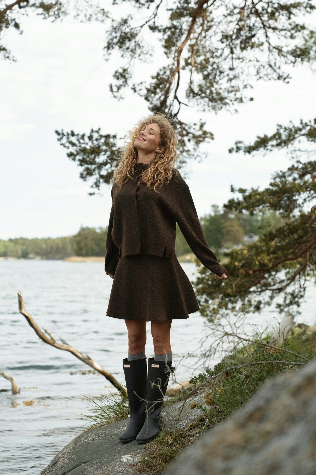 Renata Fluffy strikket nederdel - Brown Melange