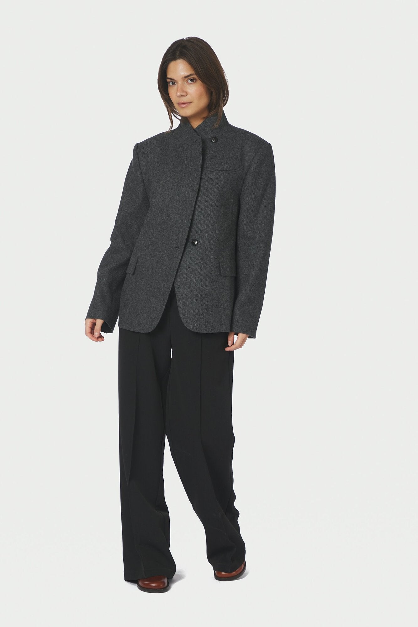 Nerine Structure Twill oversized blazer – Antracit