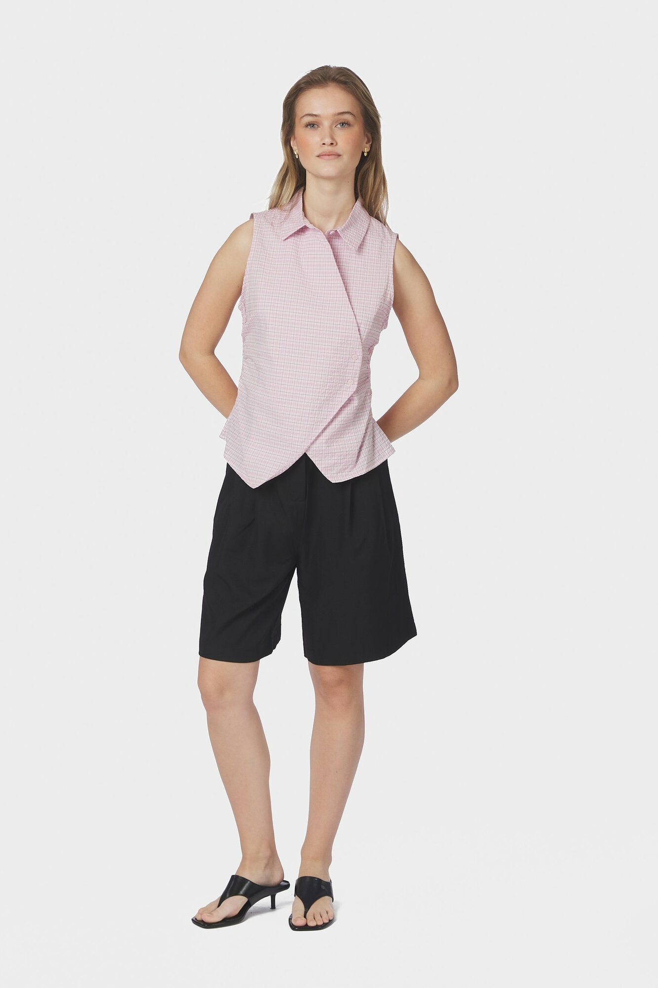 Celest Check top - Light Pink