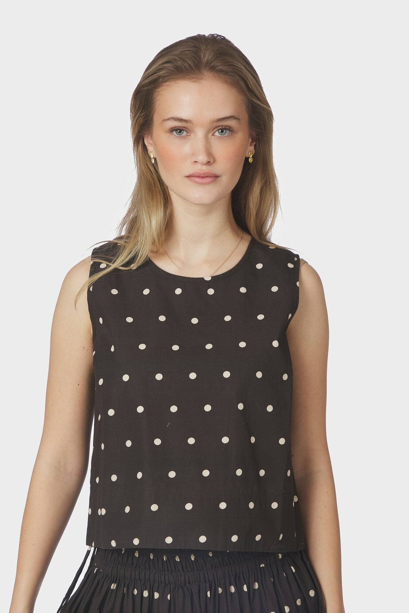 Polly Dot top - mørkebrun