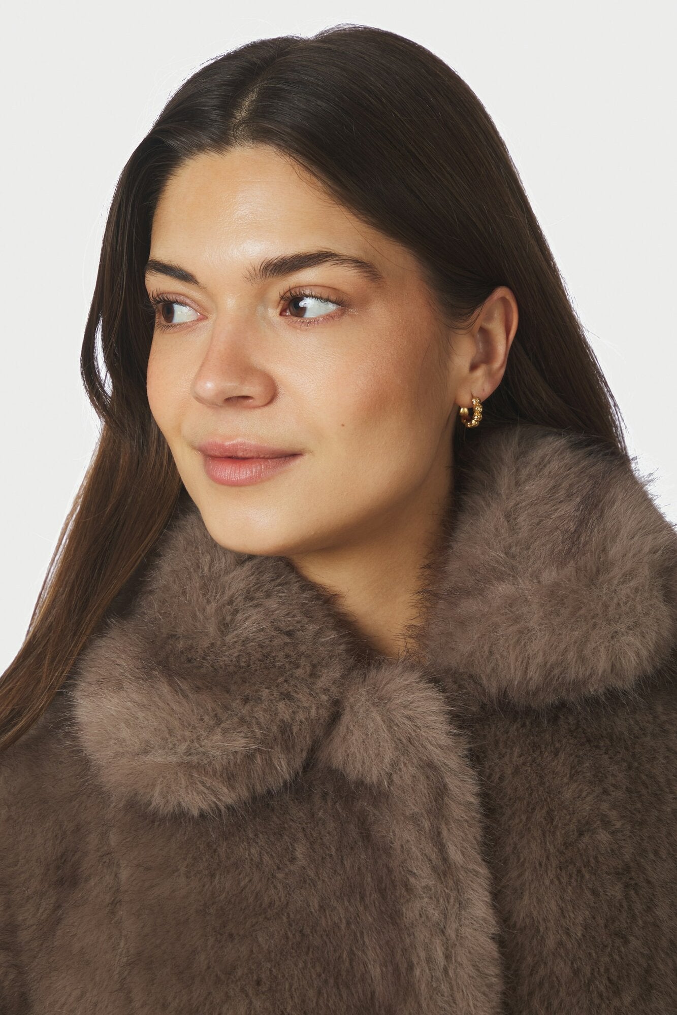 Ariella Faux Fur Peplum jakke – Warm Grey