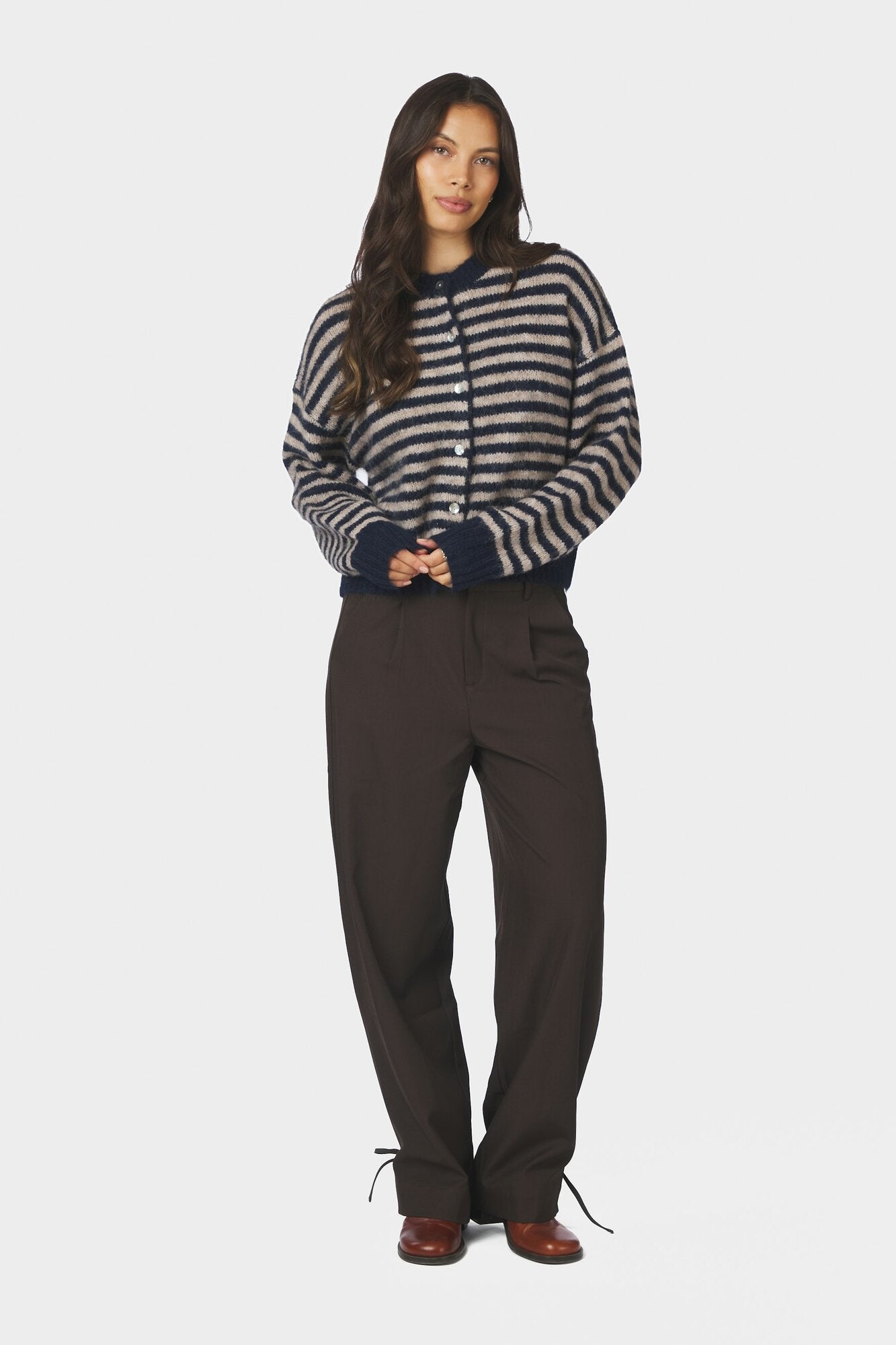 Isana Stripe Fluffy Knit cardigan – Navy Striped