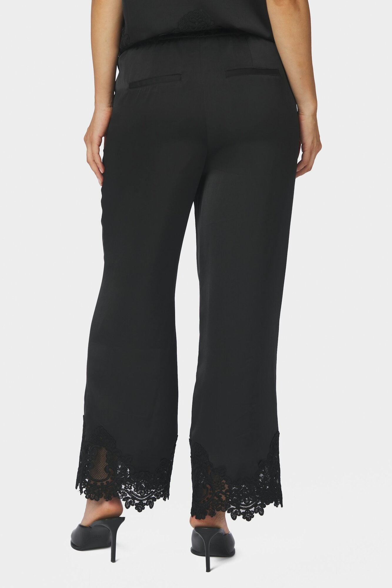 Emery Heavy Sateen Lace habitbukser – Black