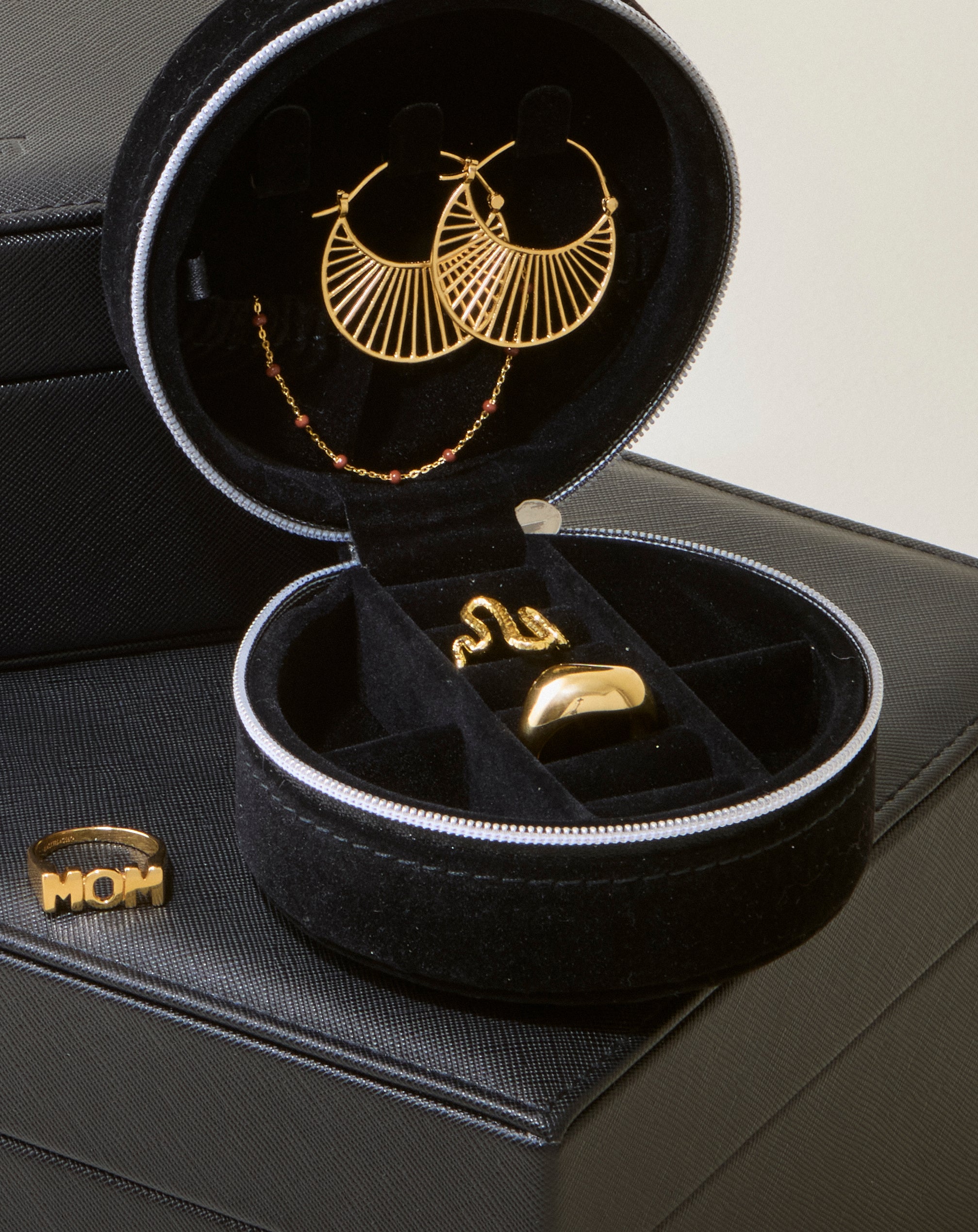 Tryvann ring - forgyldt