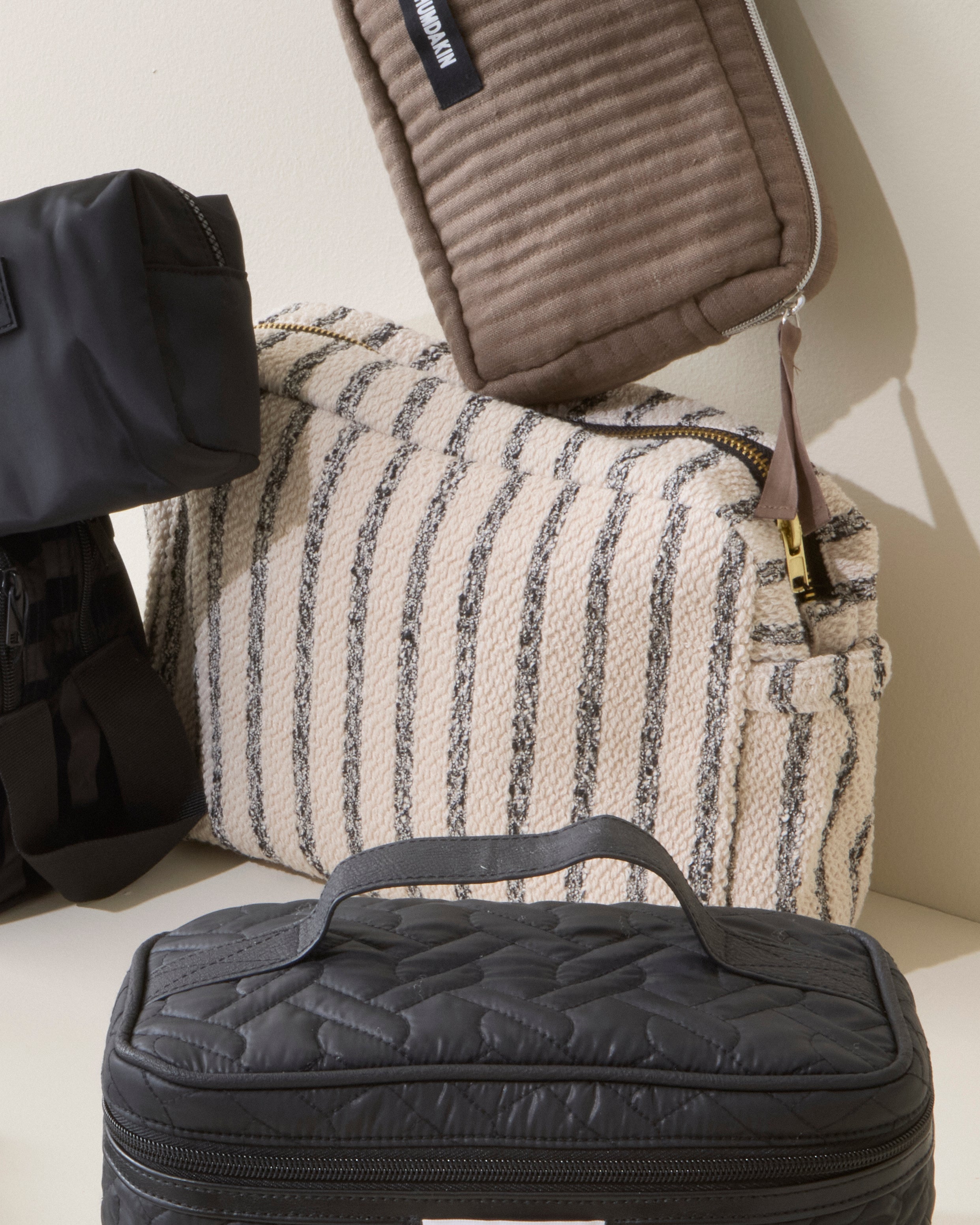 Toilettaske, Strib - 22x30 cm