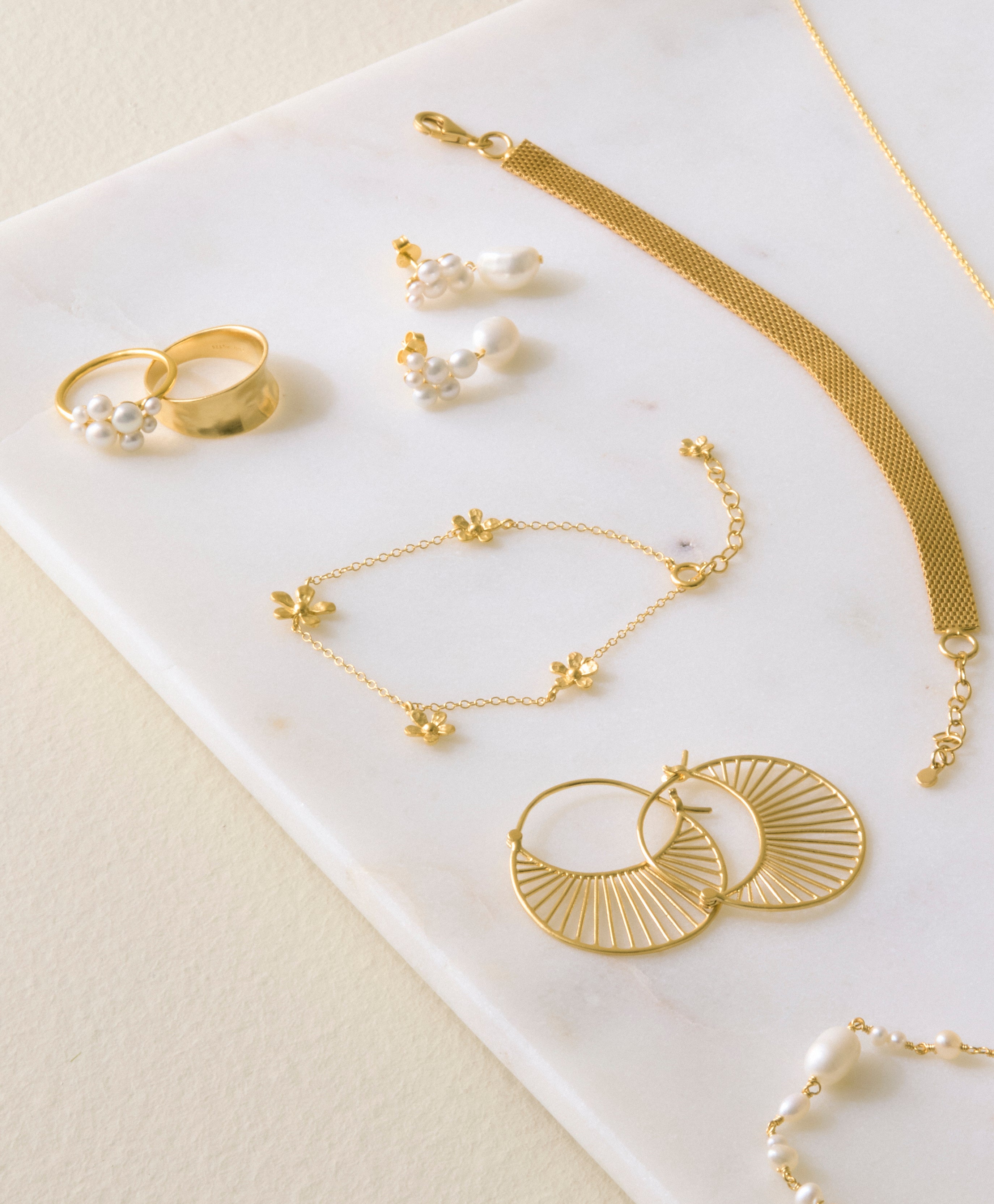 Wild Poppy armbånd - forgyldt