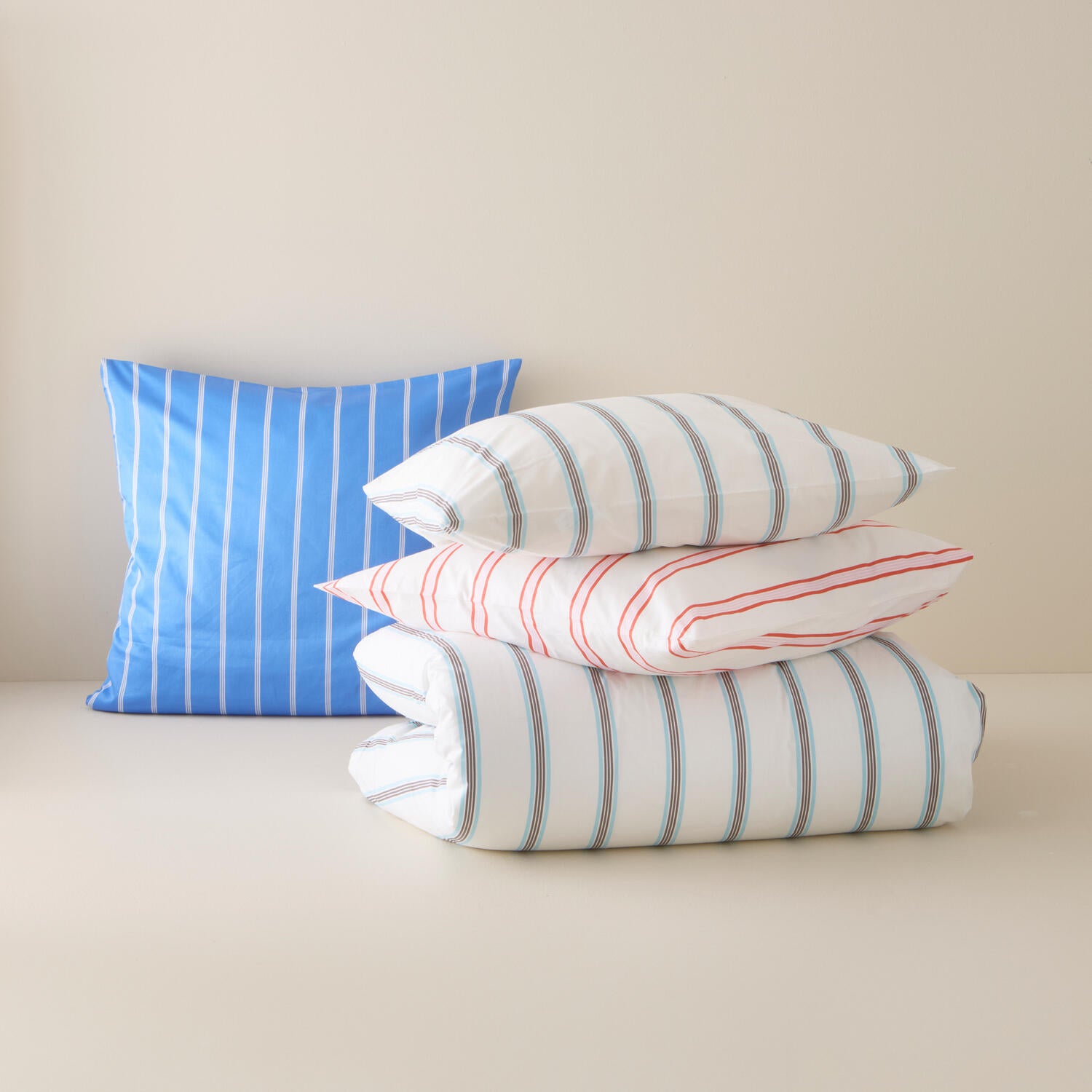 Pin Stripe Double sengesæt - rød/rosa