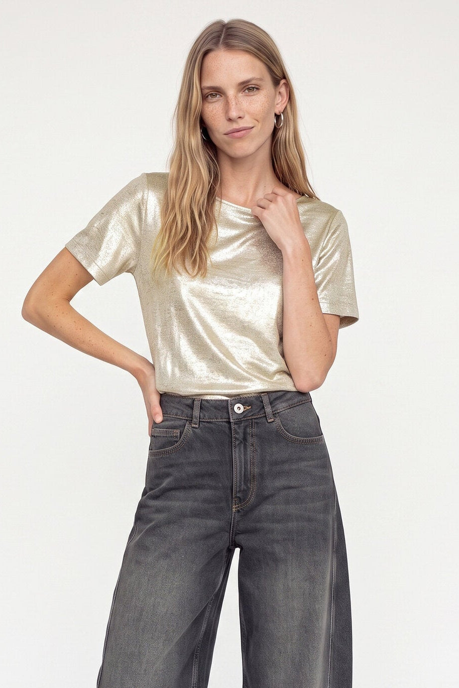 Niva Metallic t-shirt – guldfarvet