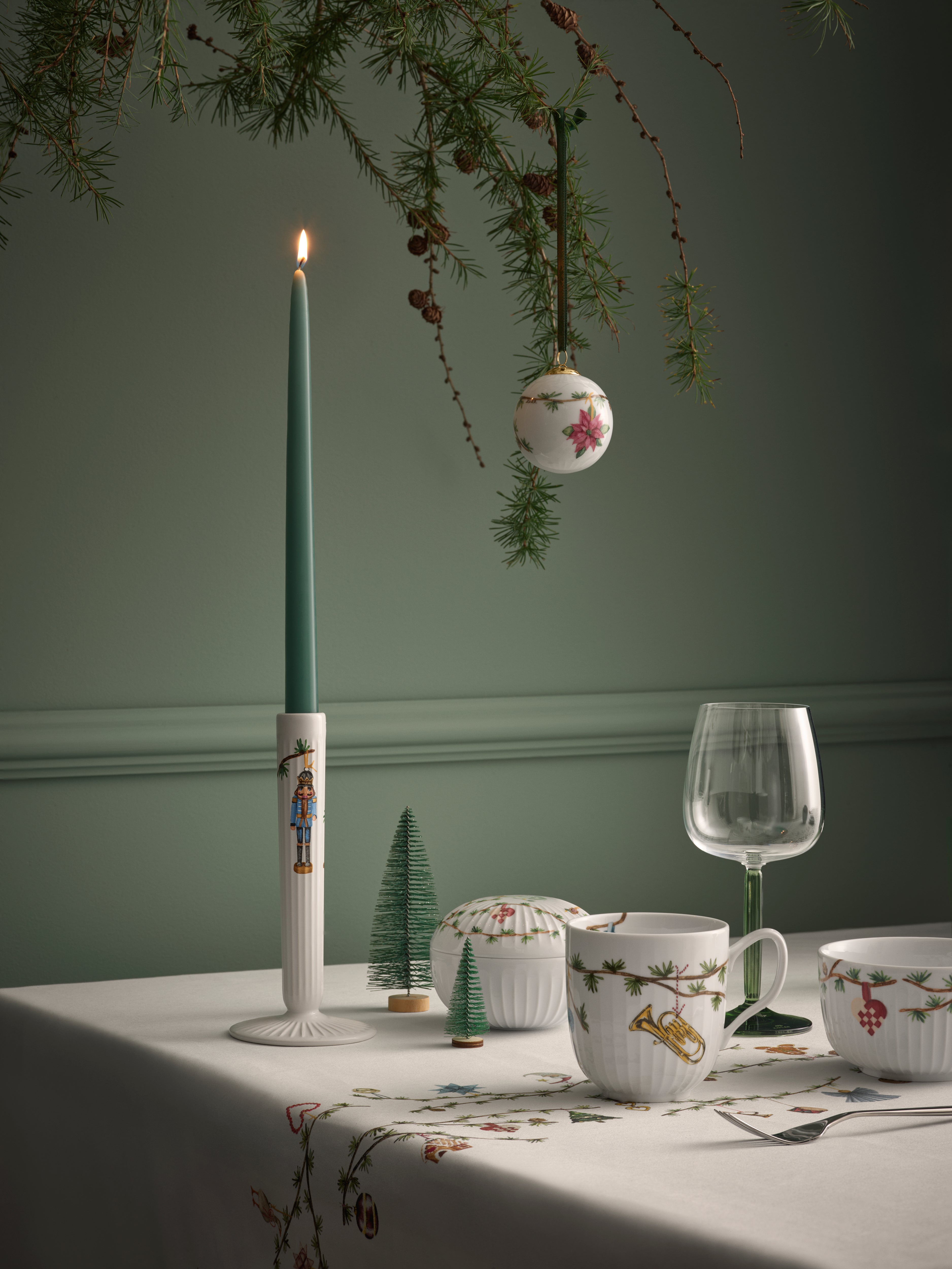 Hammershøi Christmas bonbonniere, hvid m. deko - Ø12 cm