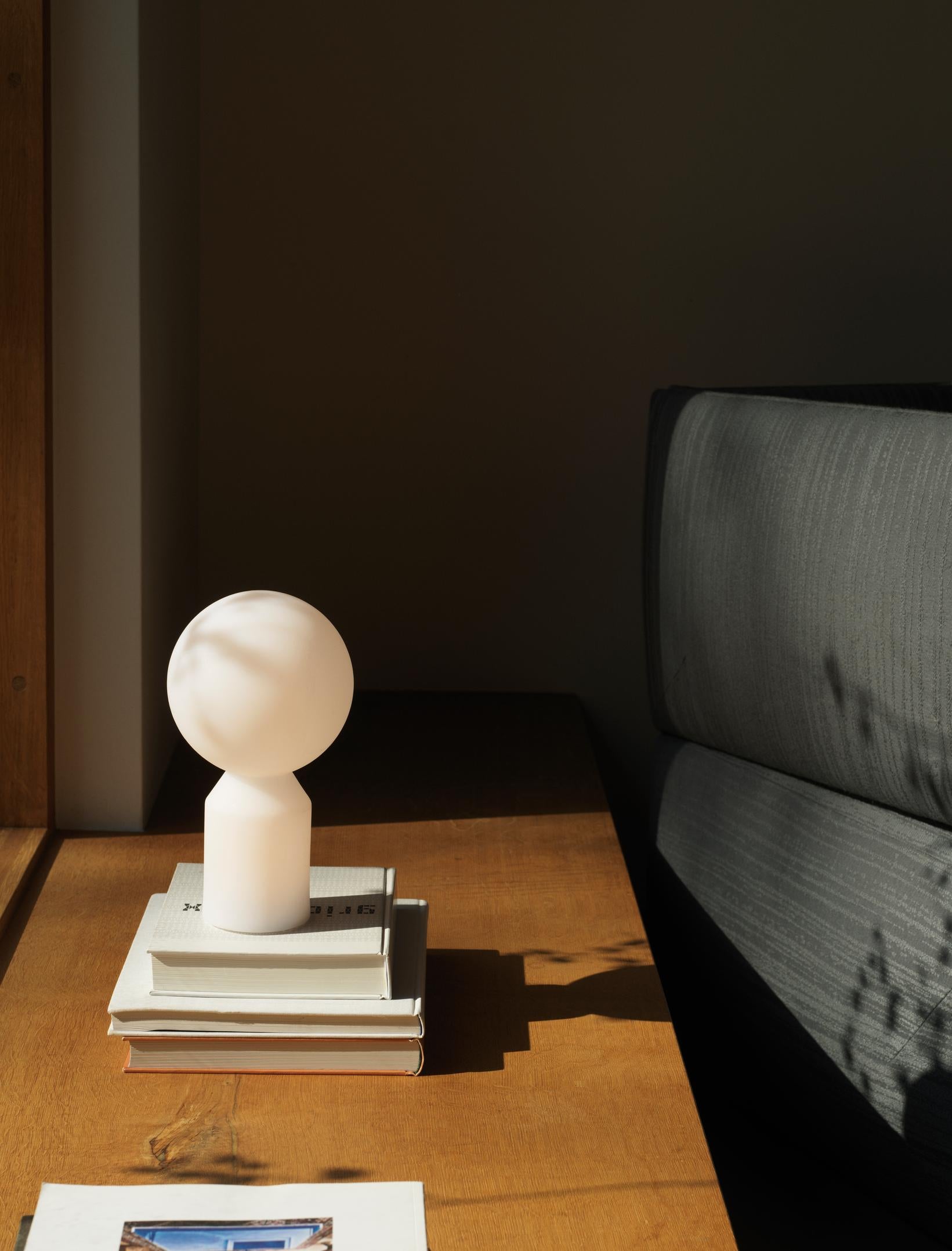 Yo bordlampe, hvid - lille