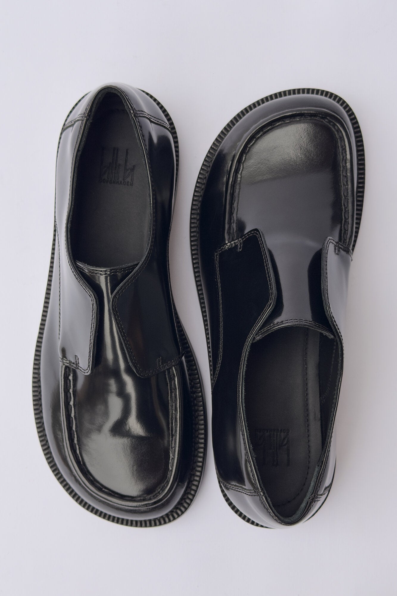 B1123 Loafer rund snude - Black Boston polido 900