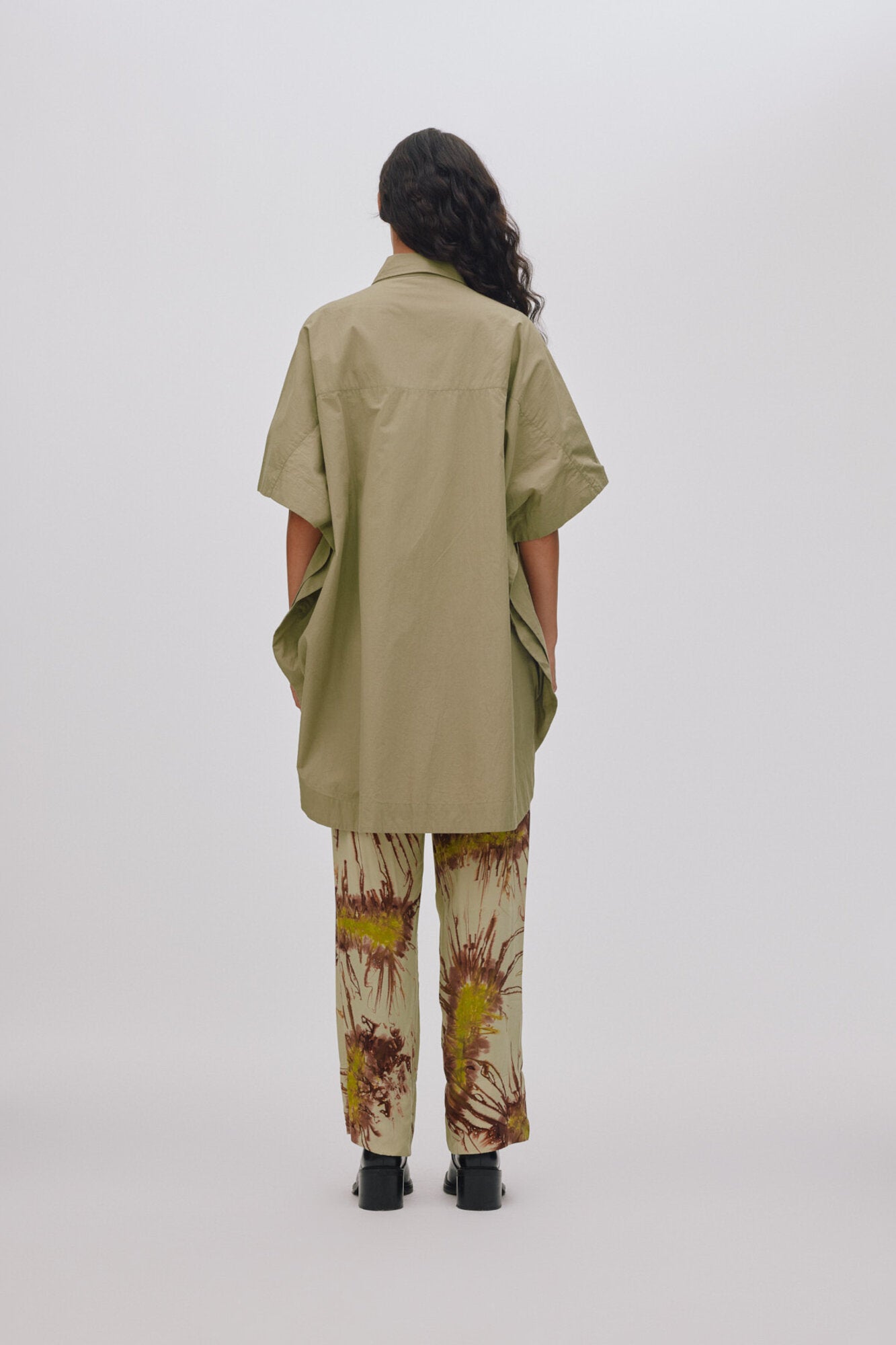 Berta Poplin Curved Hem skjortekjole - Vertiver