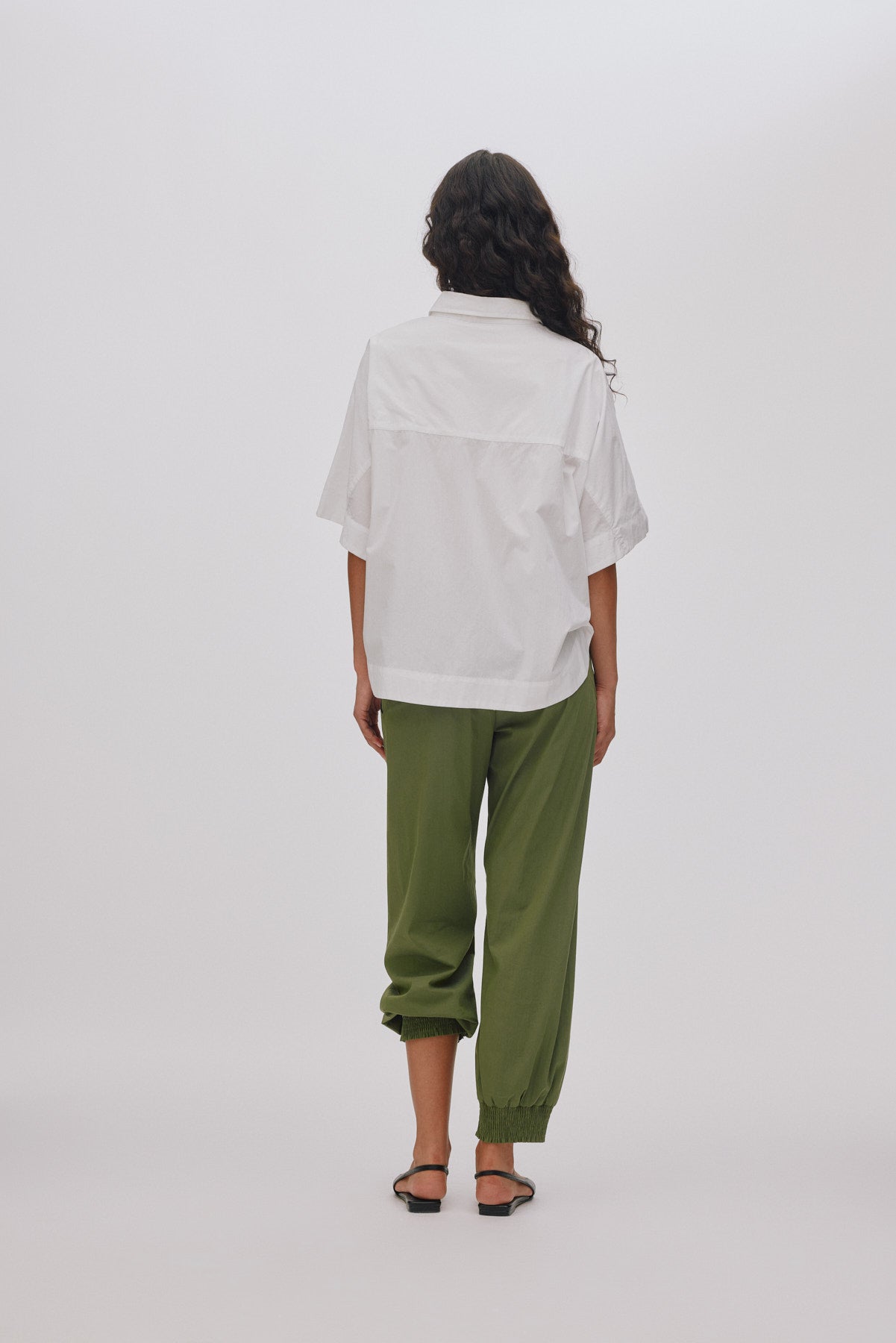 Berte Poplin Curved Hem skjorte - hvid