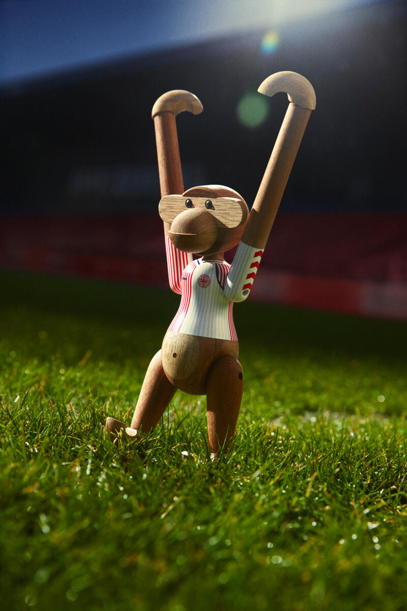 x DBU 86 Away abe, lille- teak/limba