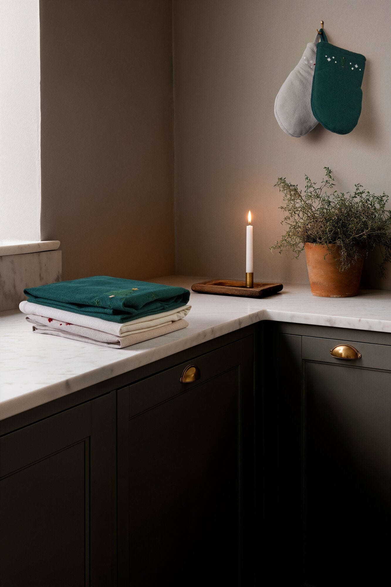 Christmas Fable viskestykke, grøn - 50x70 cm.