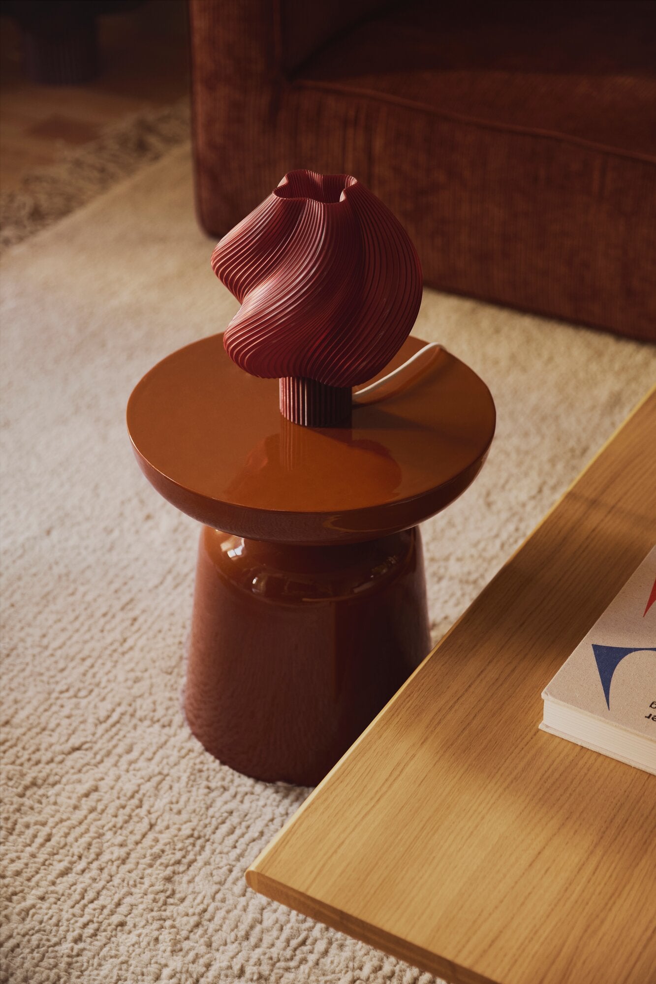 Soft Serve bordlampe, H26 cm - Cherry