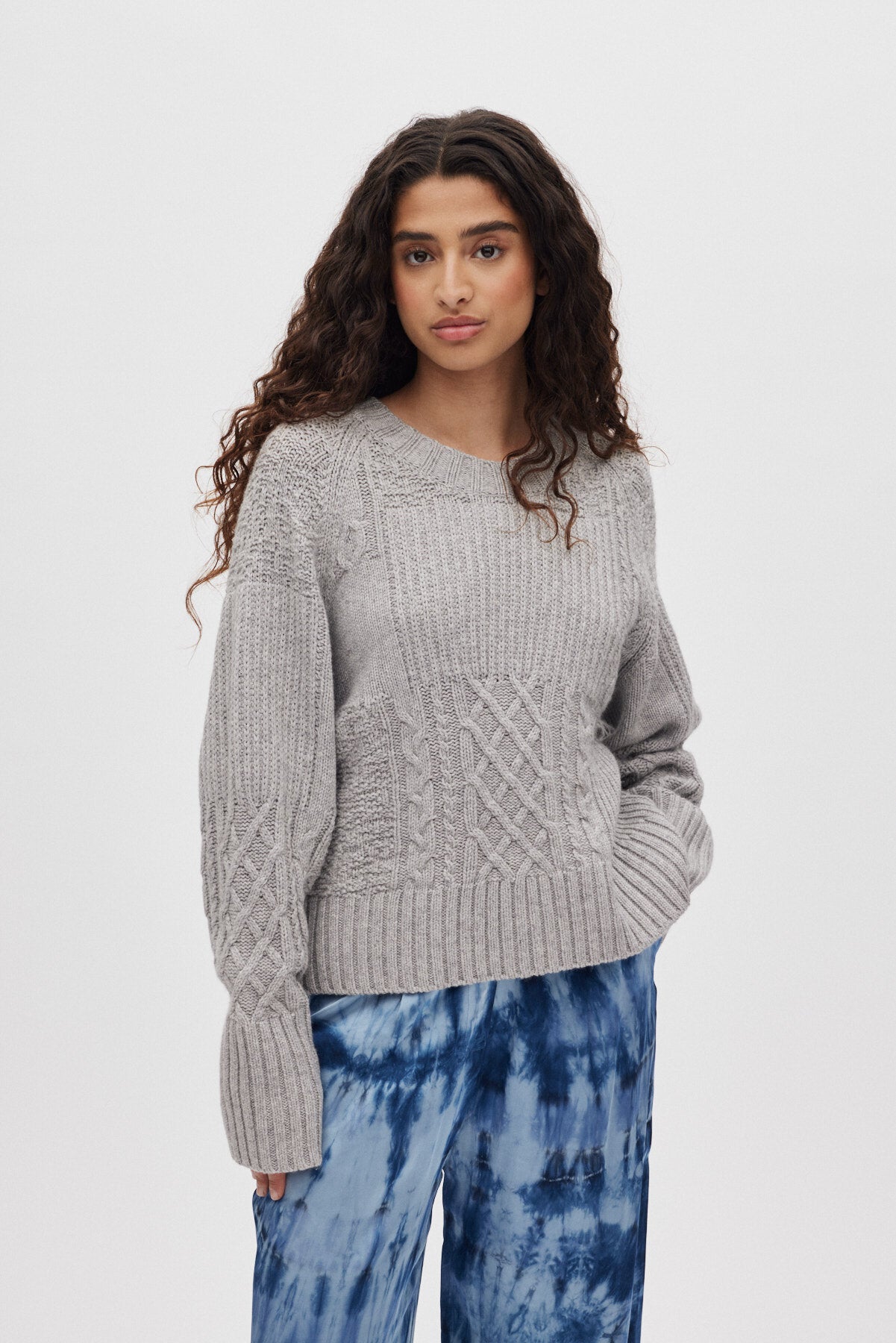 Anli patchwork striktrøje - Light grey melange