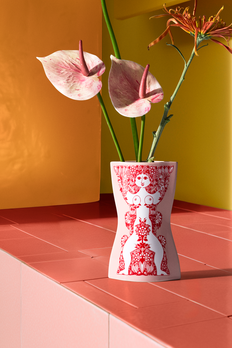 Nina vase, H16,5 cm - pink/rød