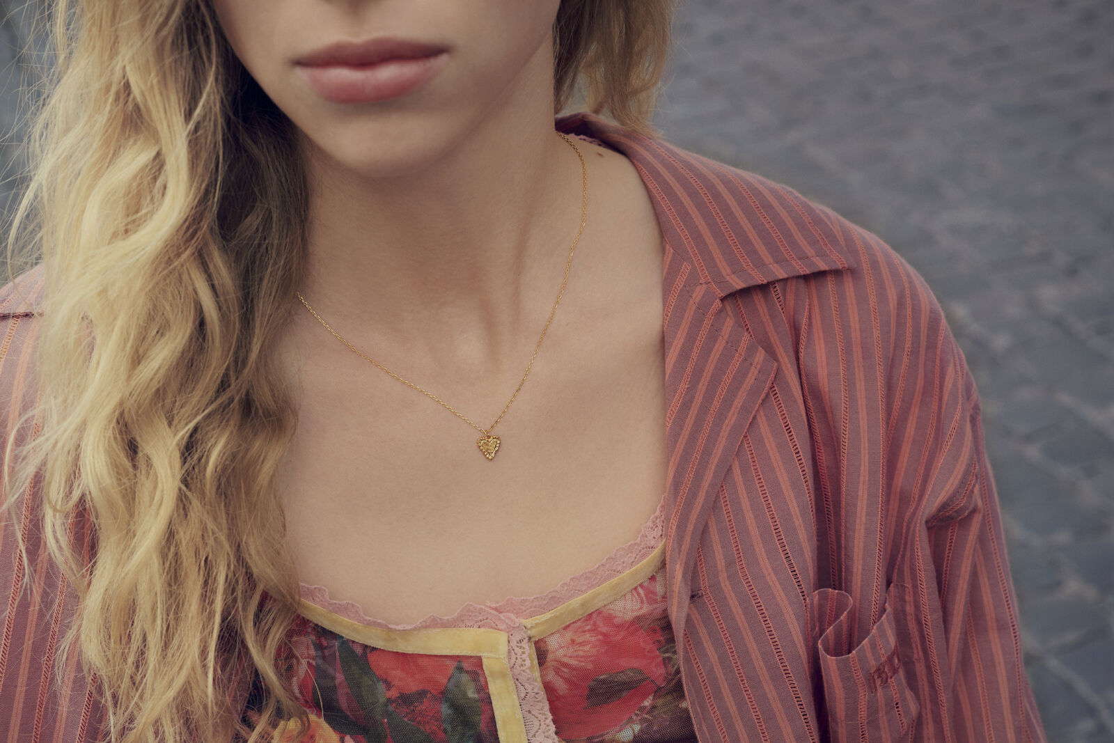 Fatale halskæde - forgyldt