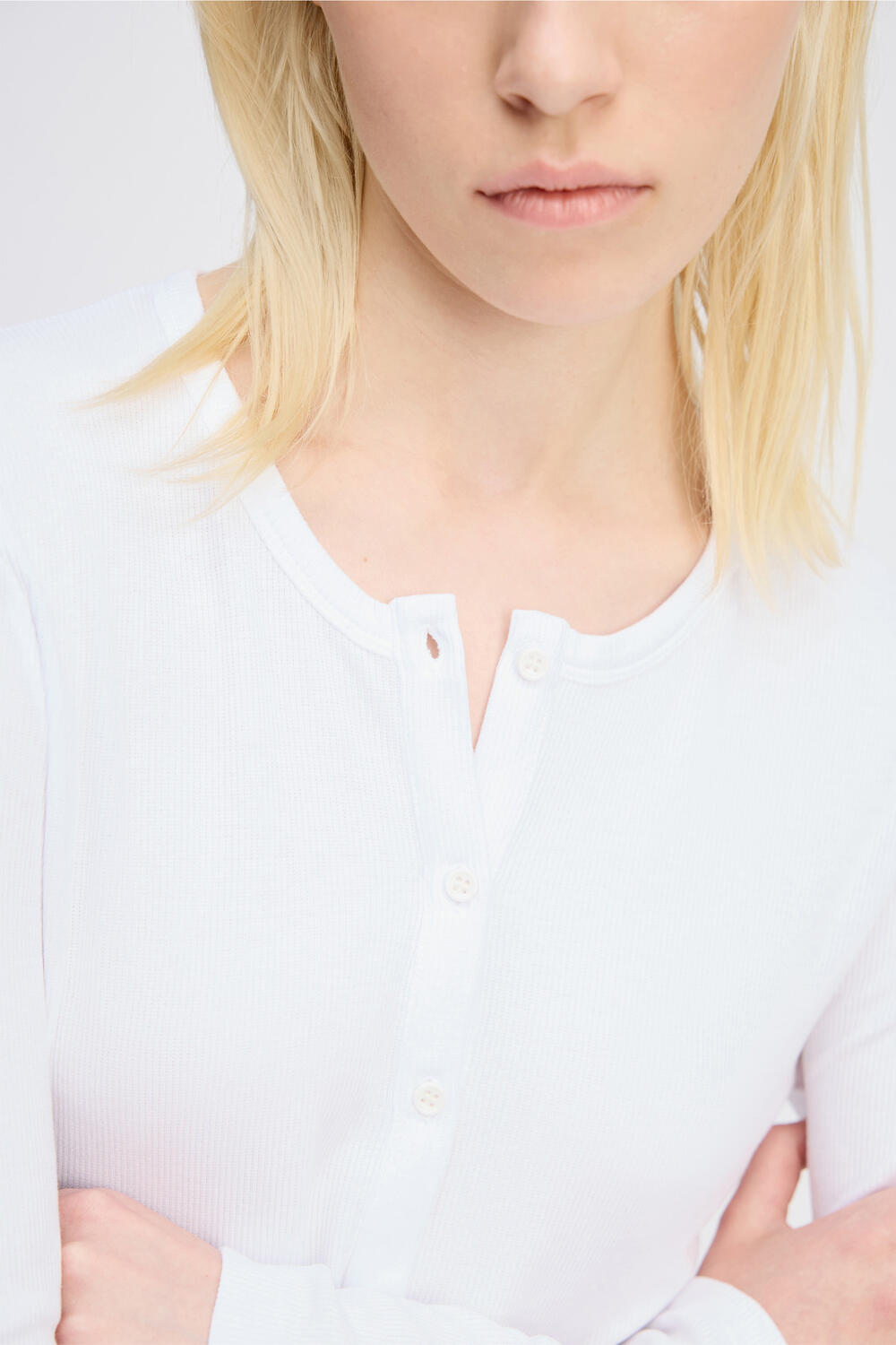 Grace Buttons langærmet t-shirt - hvid